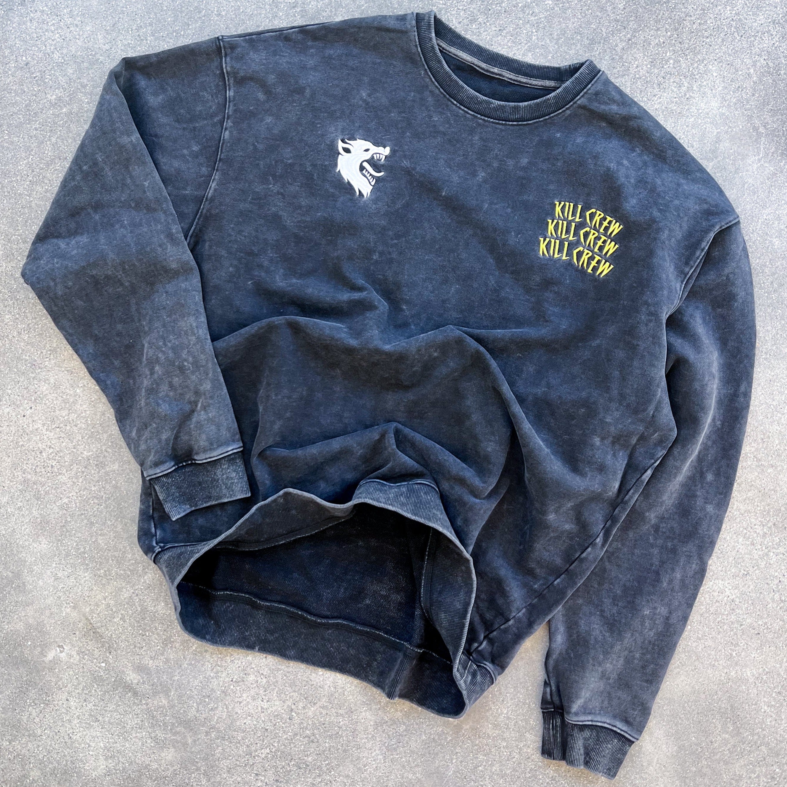 HEAVYWEIGHT LUX WOLF CREW NECK - BLACK