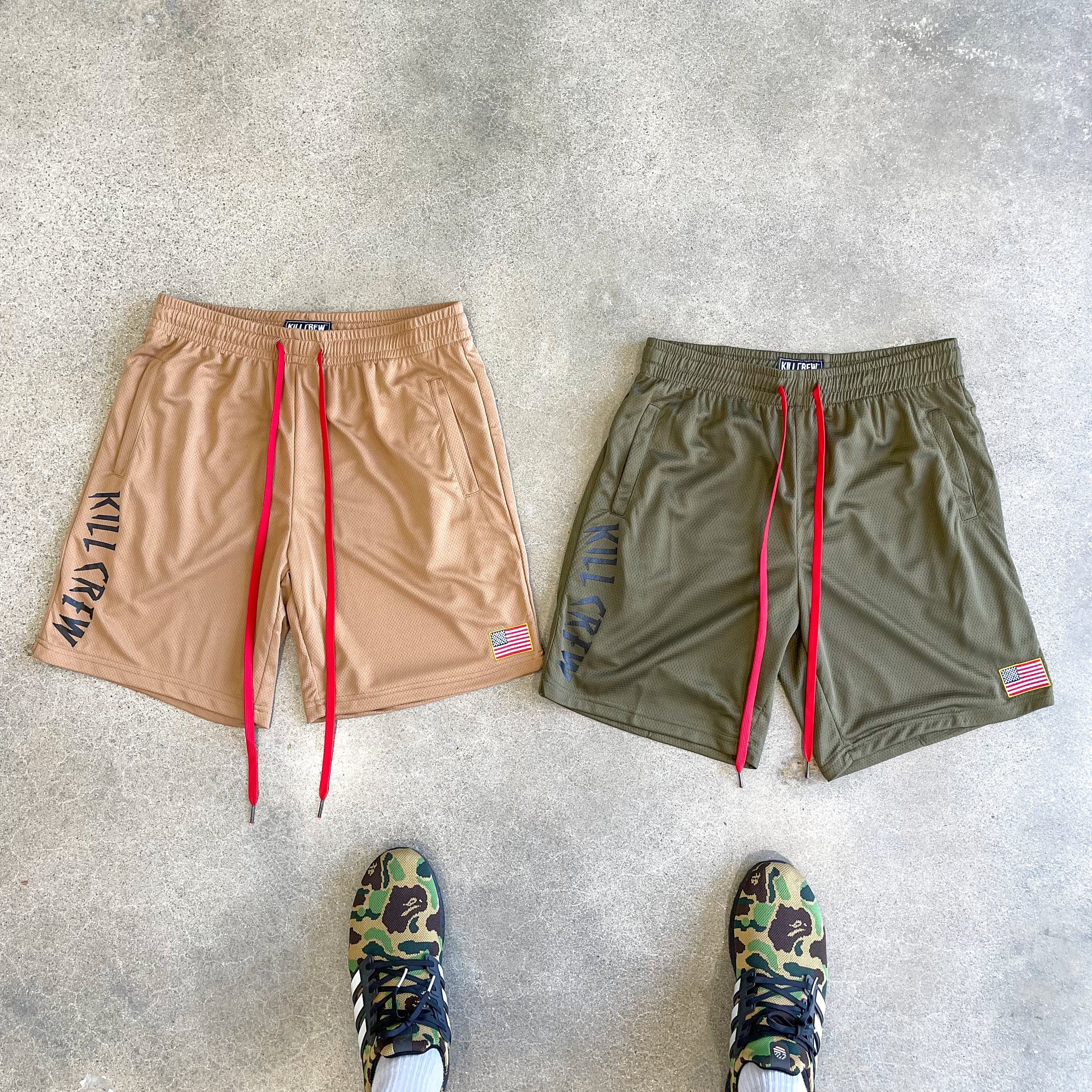 EMBROIDERED FLAG SHORTS - OLIVE