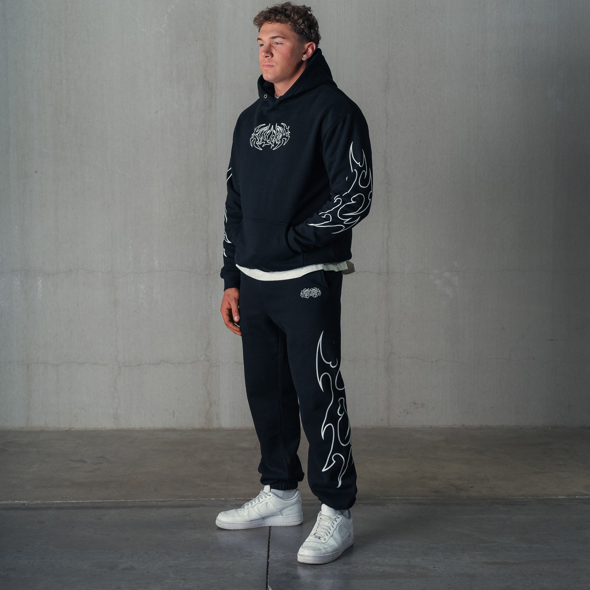 OVERSIZED LUX TRIBAL SWEATPANTS - BLACK / WHITE