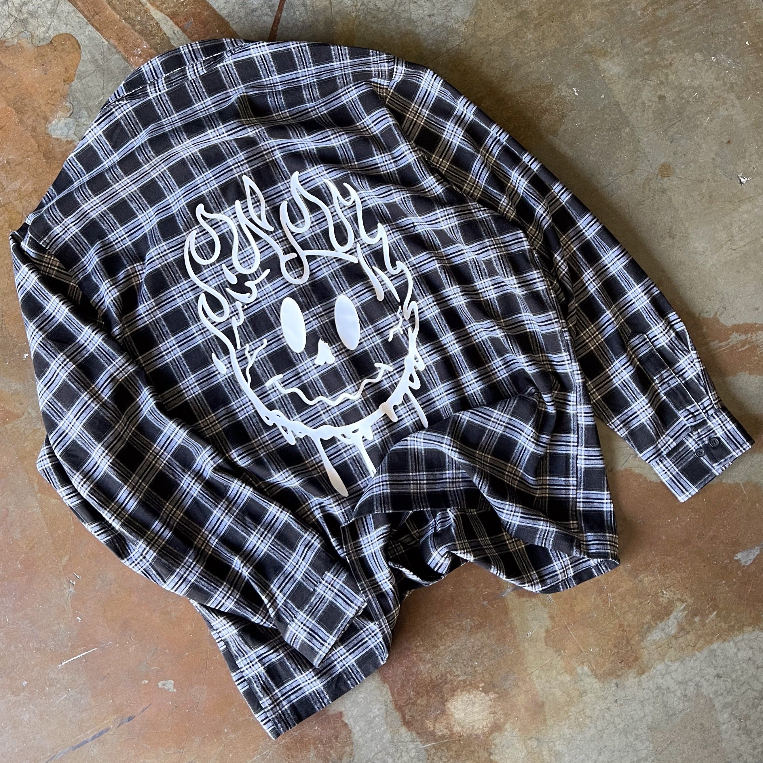 KILL CREW SMILEY FLANNEL - BLACK