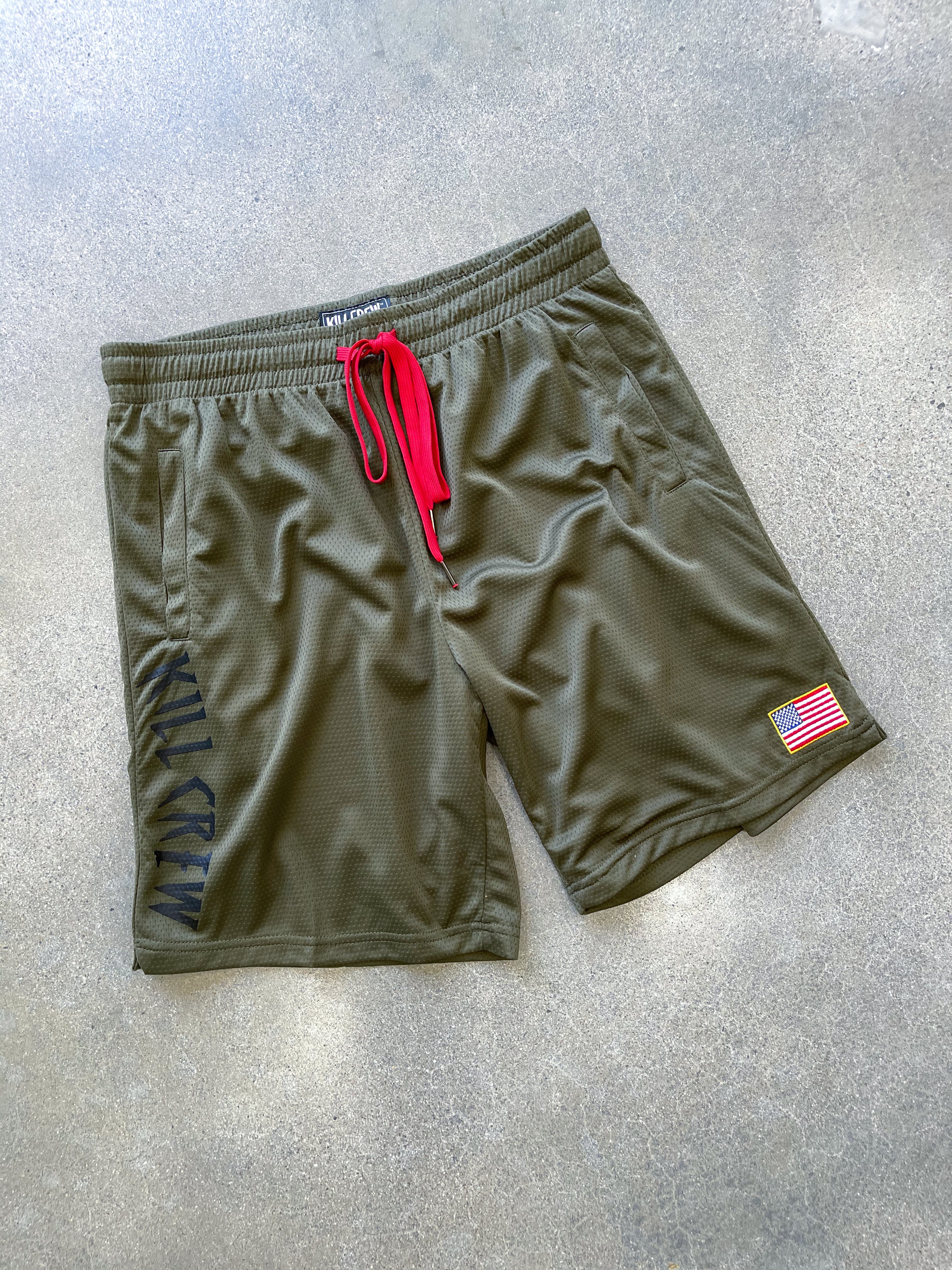 EMBROIDERED FLAG SHORTS - OLIVE