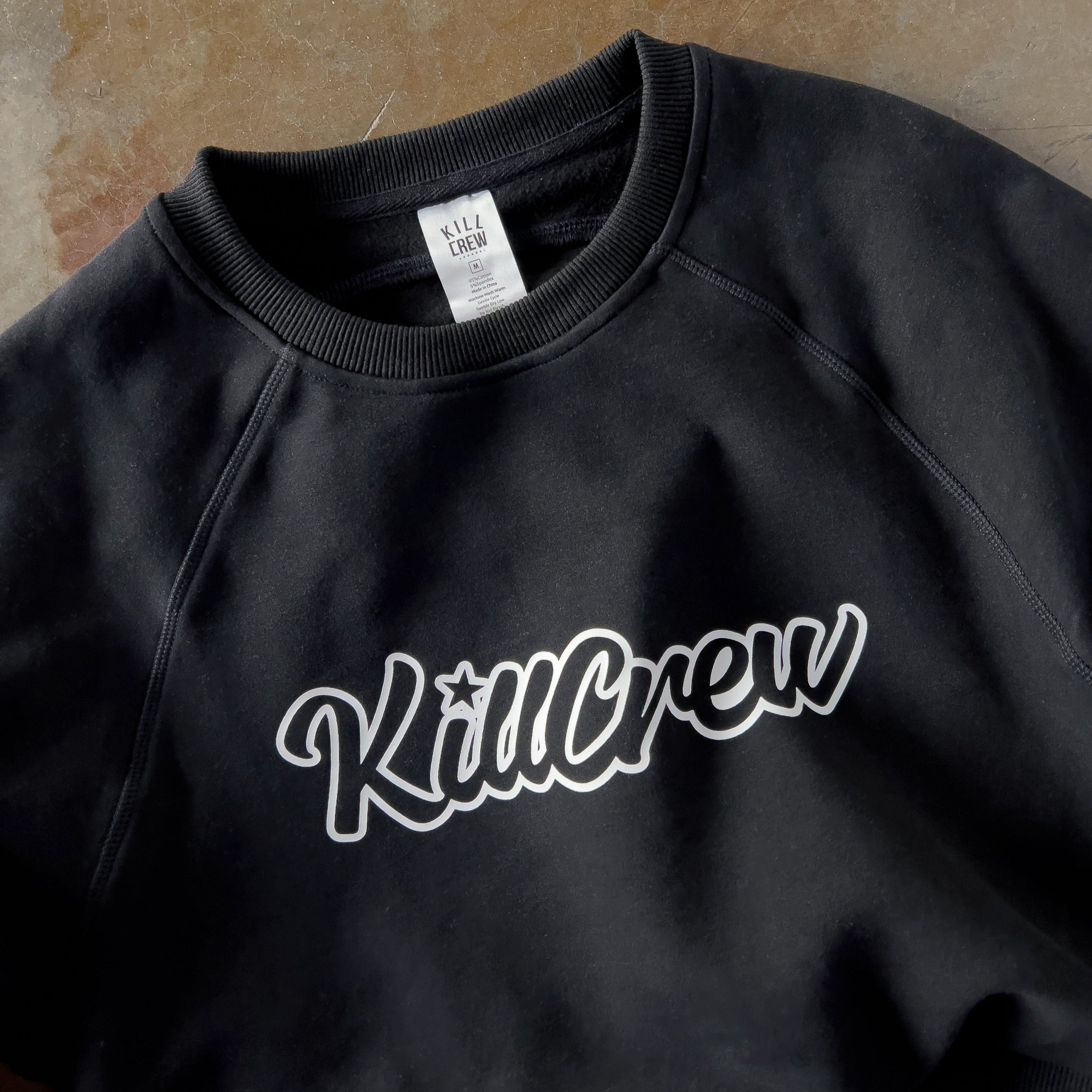 SCRIPT CROP CREW NECK - BLACK