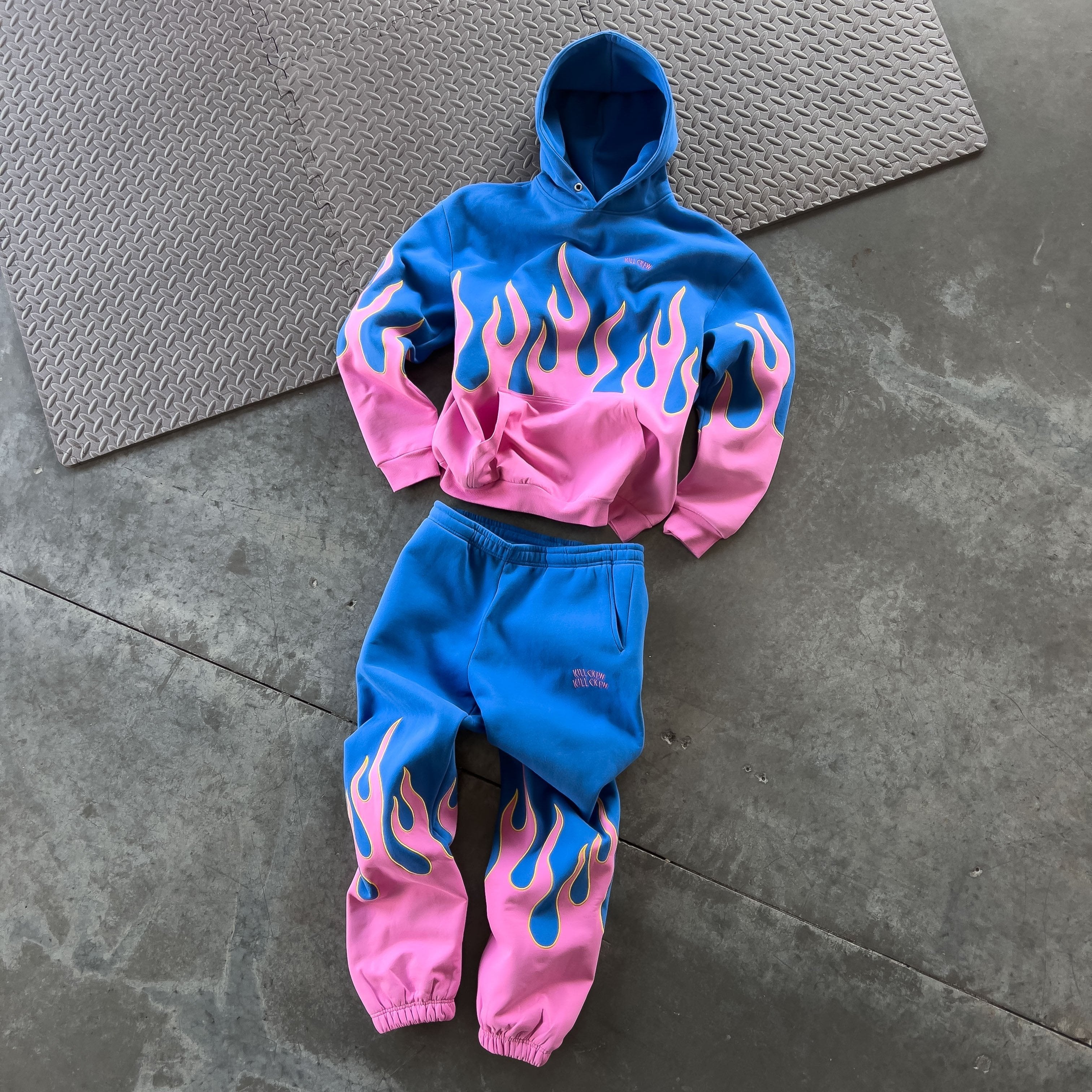 PREMIUM HEATER SWEATS - BLUE / PINK