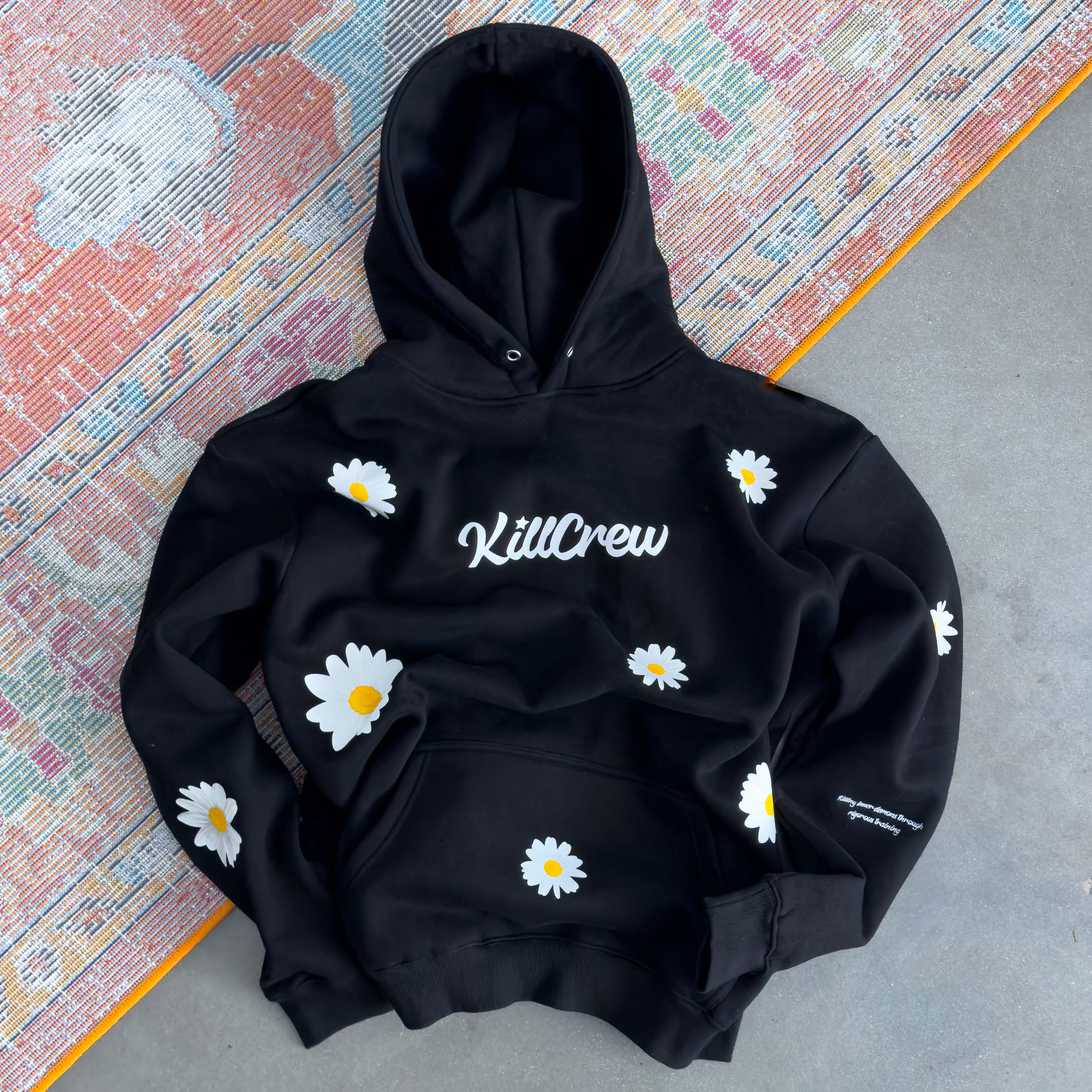 OVERSIZED LUX DAISY HOODIE - BLACK