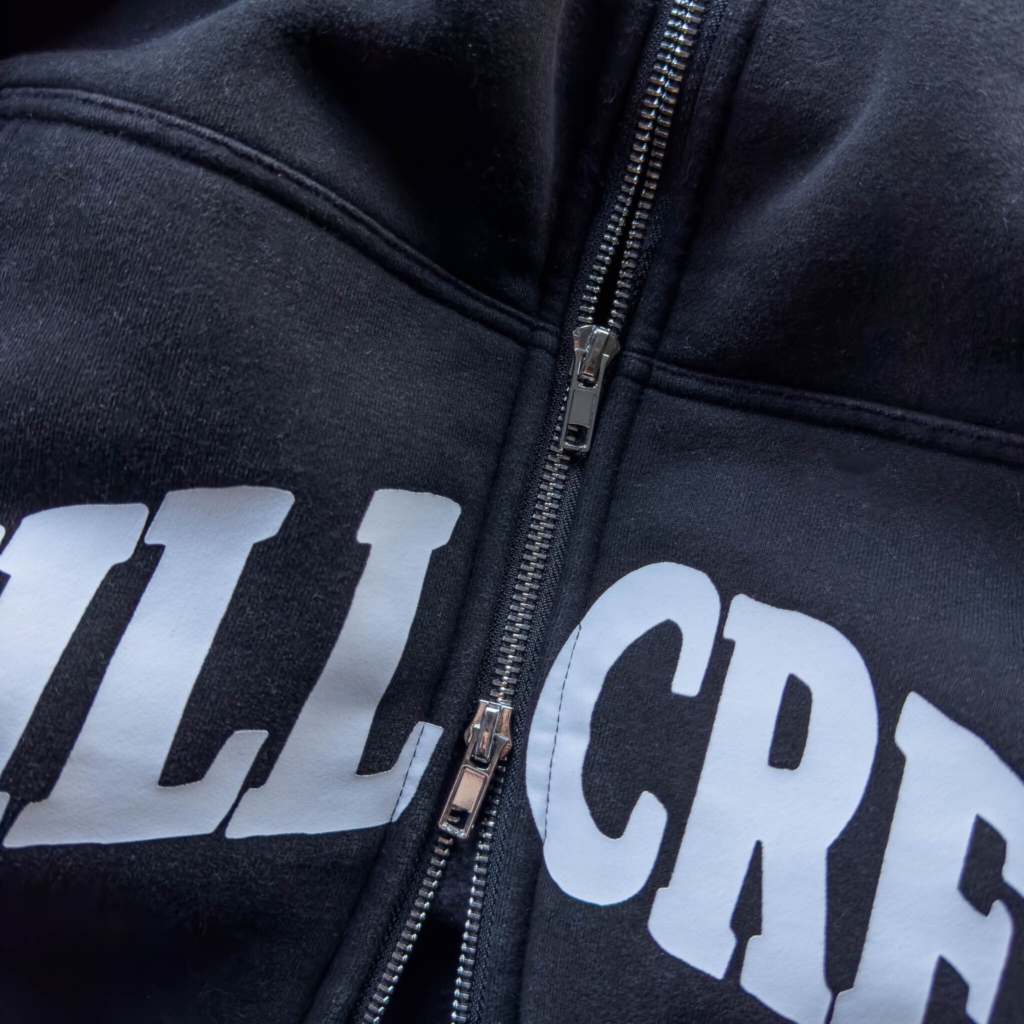 OVERSIZED LUX KILL CREW ZIP UP - BLACK / WHITE