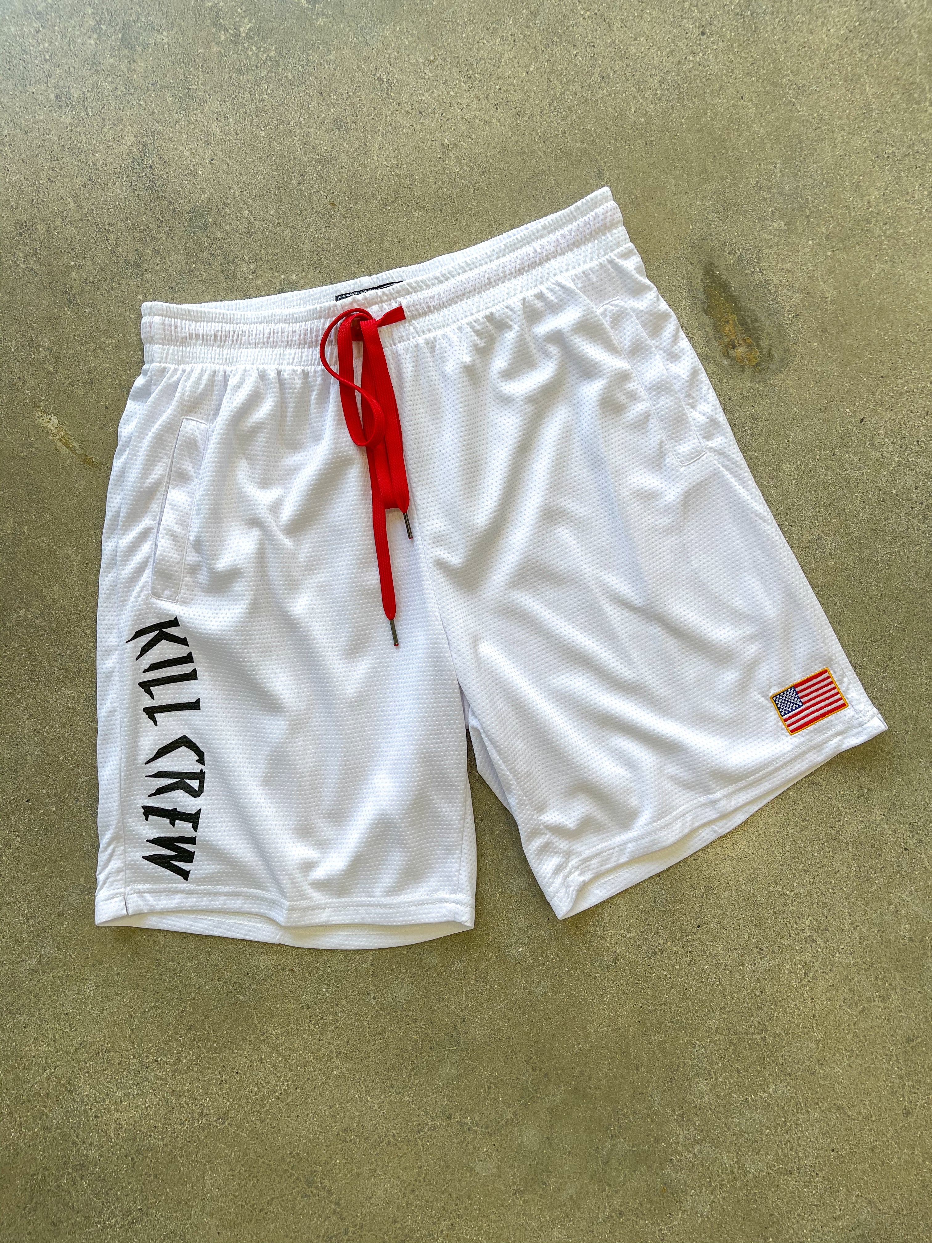 EMBROIDERED FLAG SHORTS - WHITE