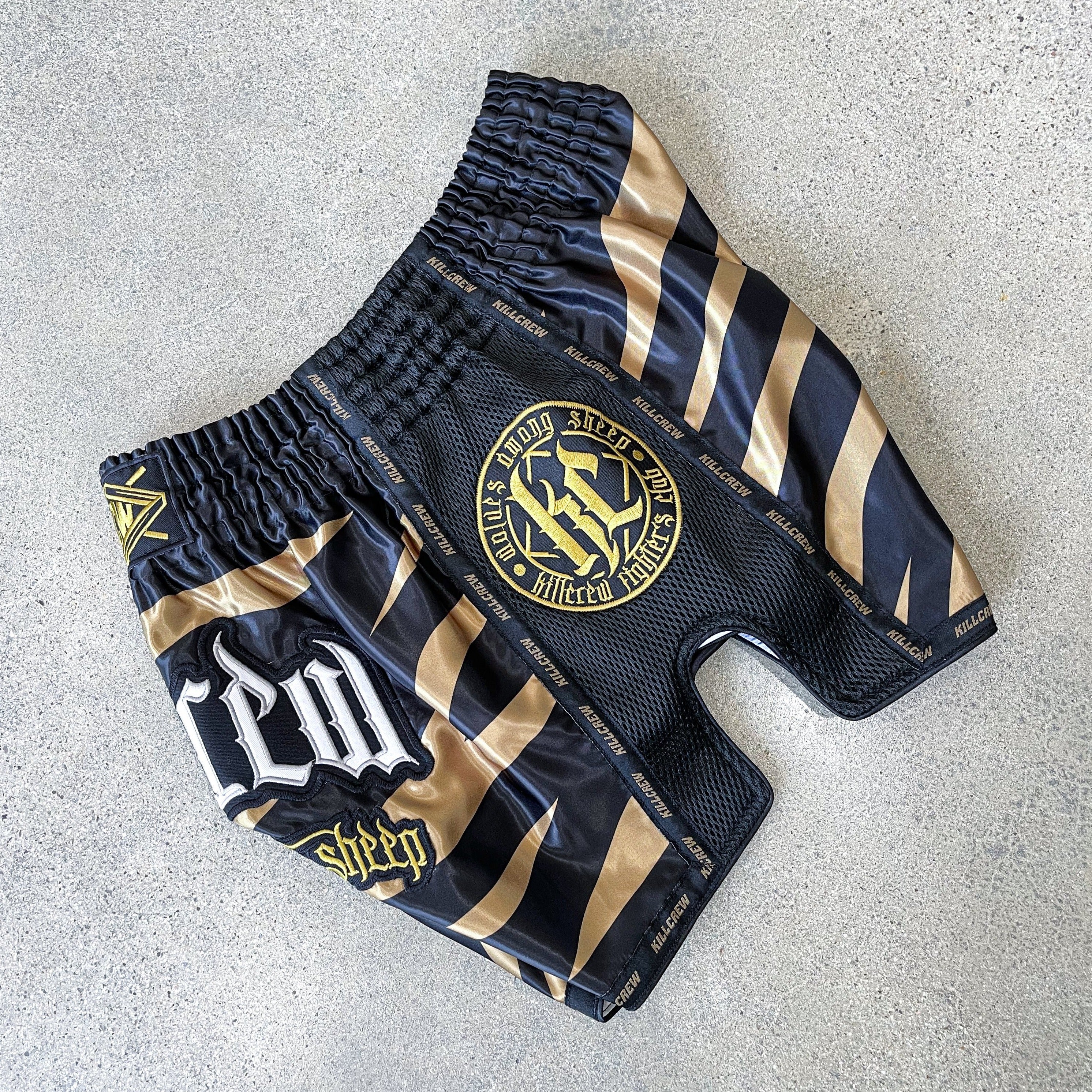 MUAY THAI FIGHT SHORTS - GOLD