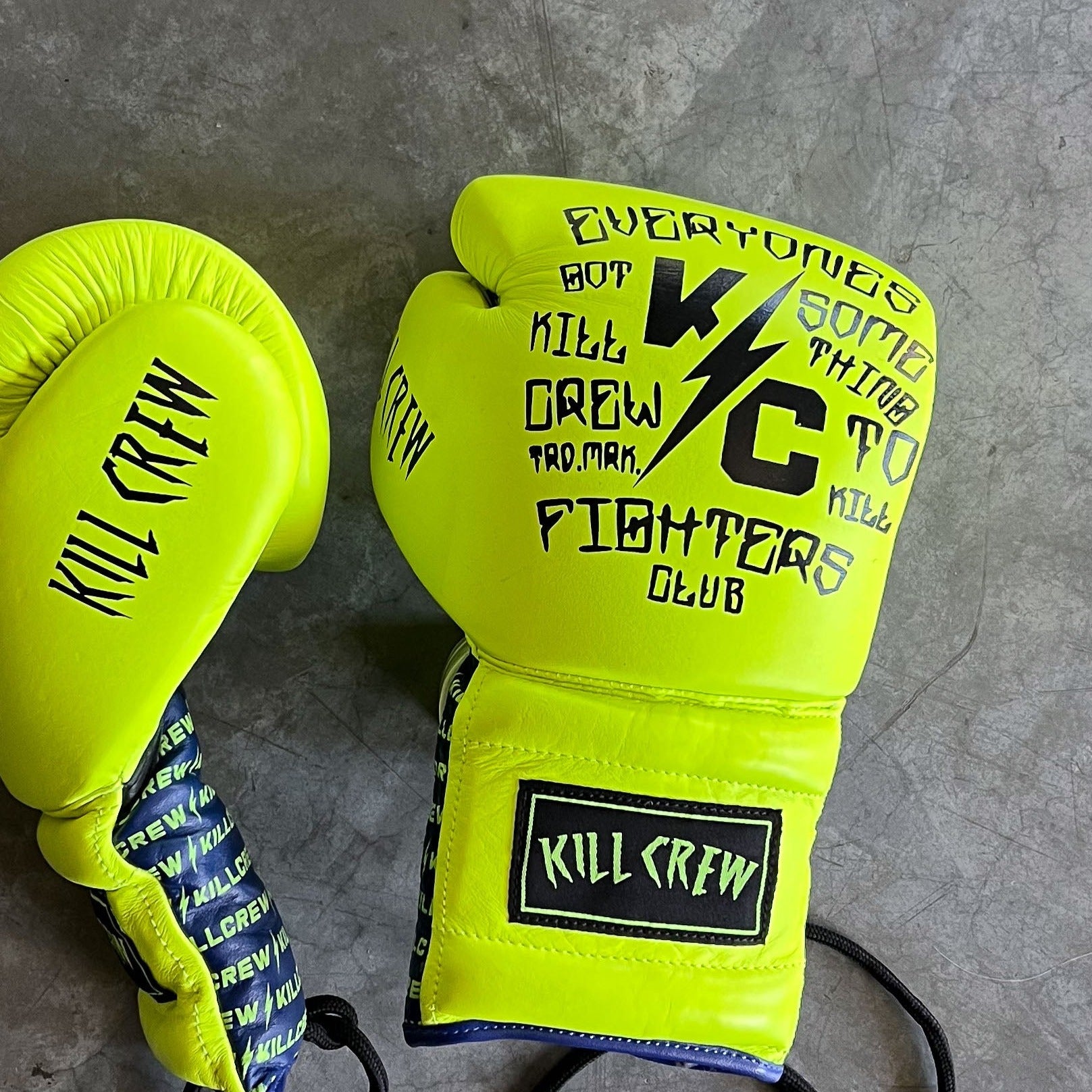 LACE UP BOXING GLOVES - YELLOW