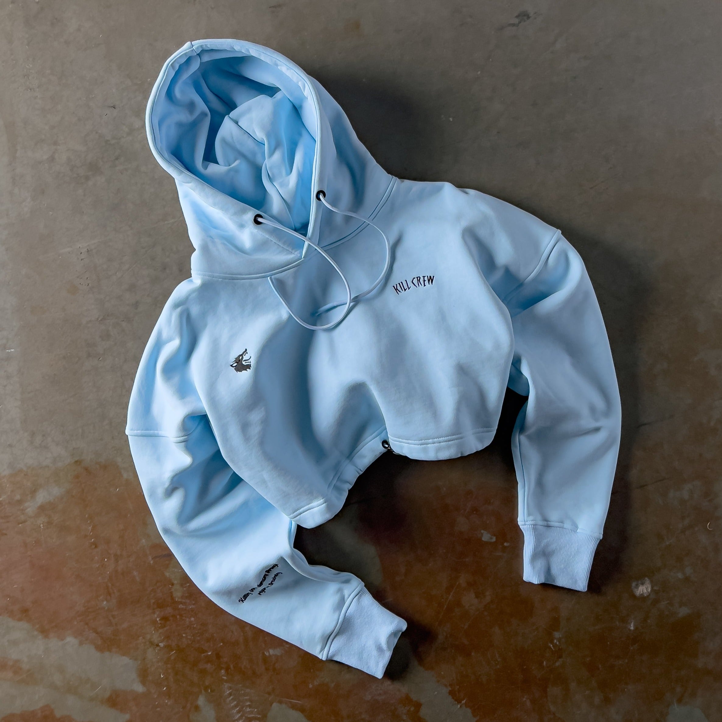 WOLF CROP HOODIE - BABY BLUE