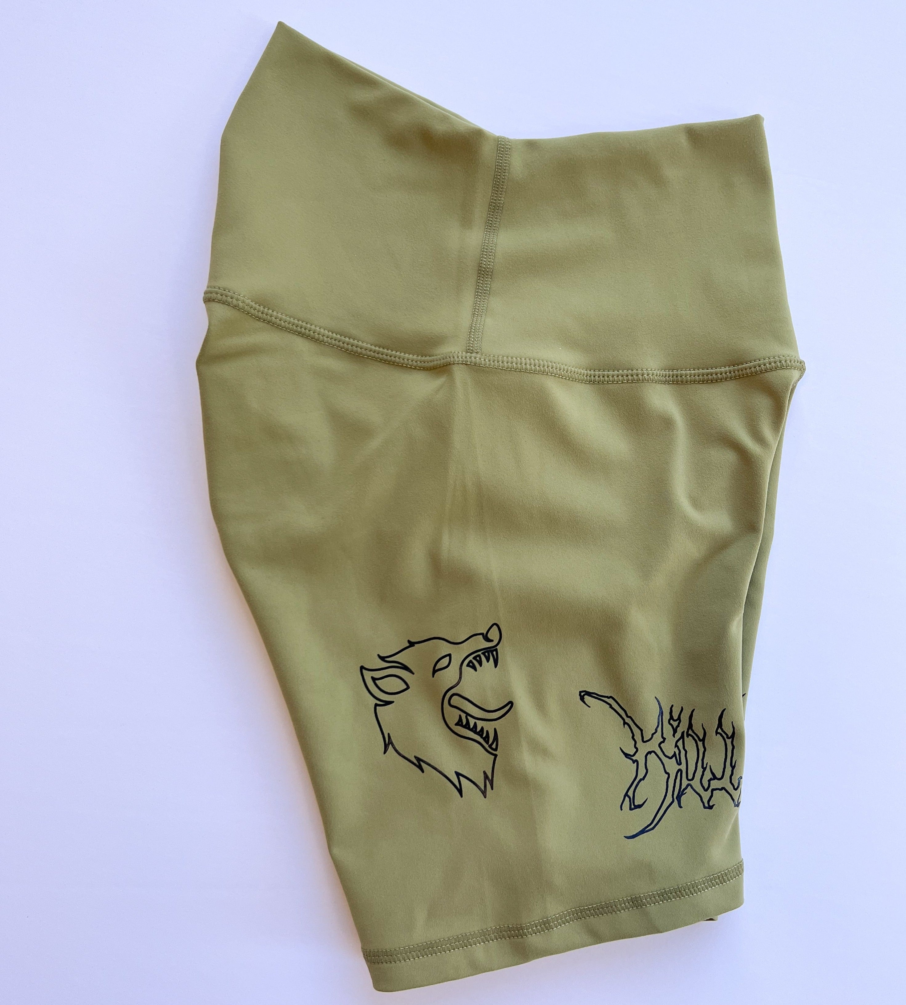 SCRUNCH WOLF BIKER SHORTS - OLIVE / BLACK