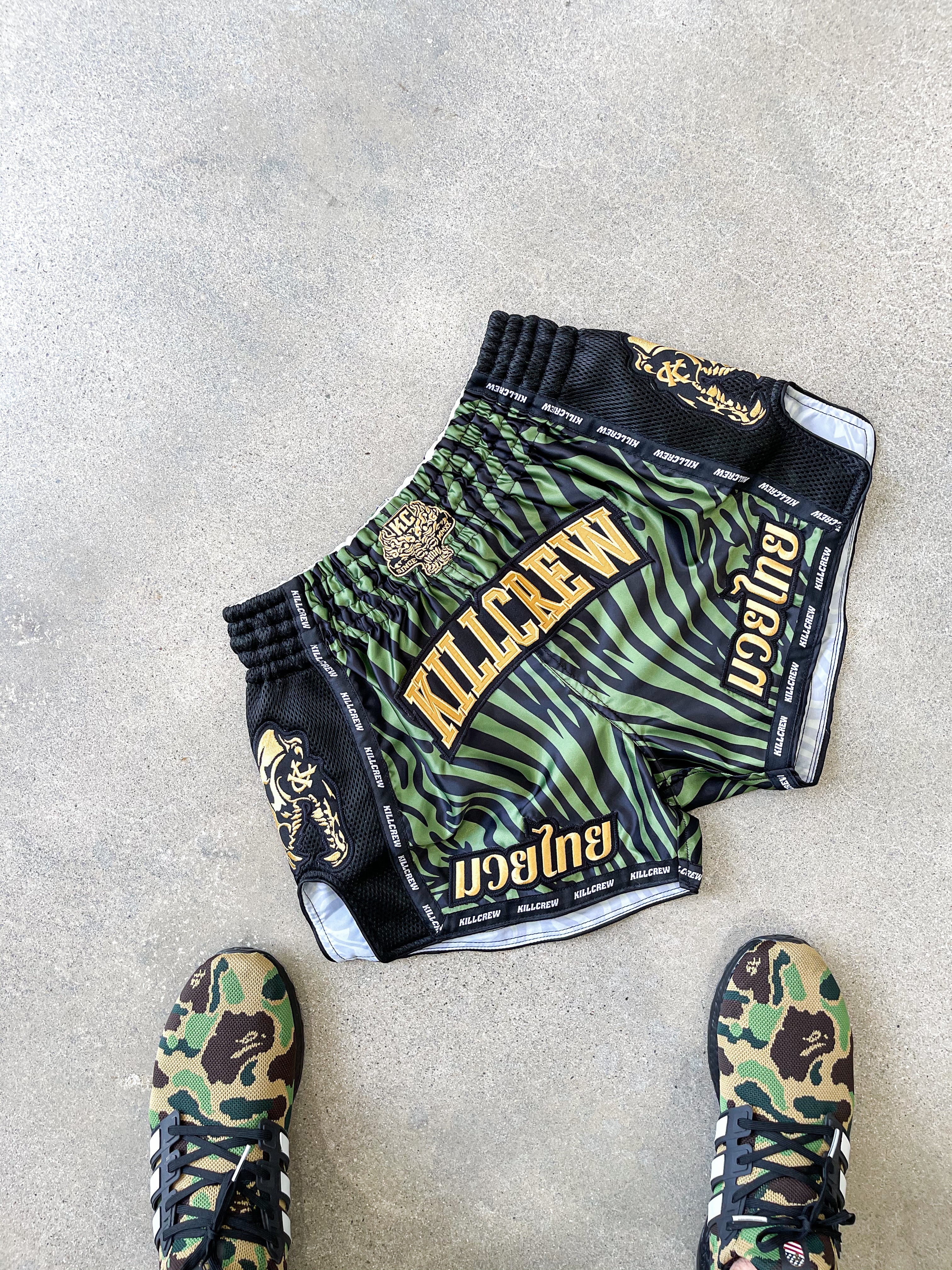 MUAY THAI FIGHT SHORTS - GREEN ZEBRA