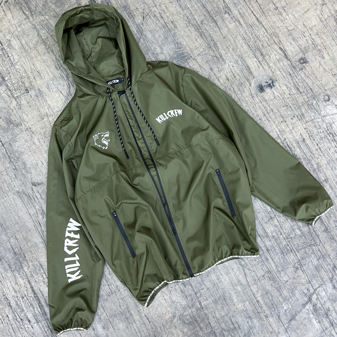 WOLF QUICK DRY WINDBREAKER - OLIVE / WHITE