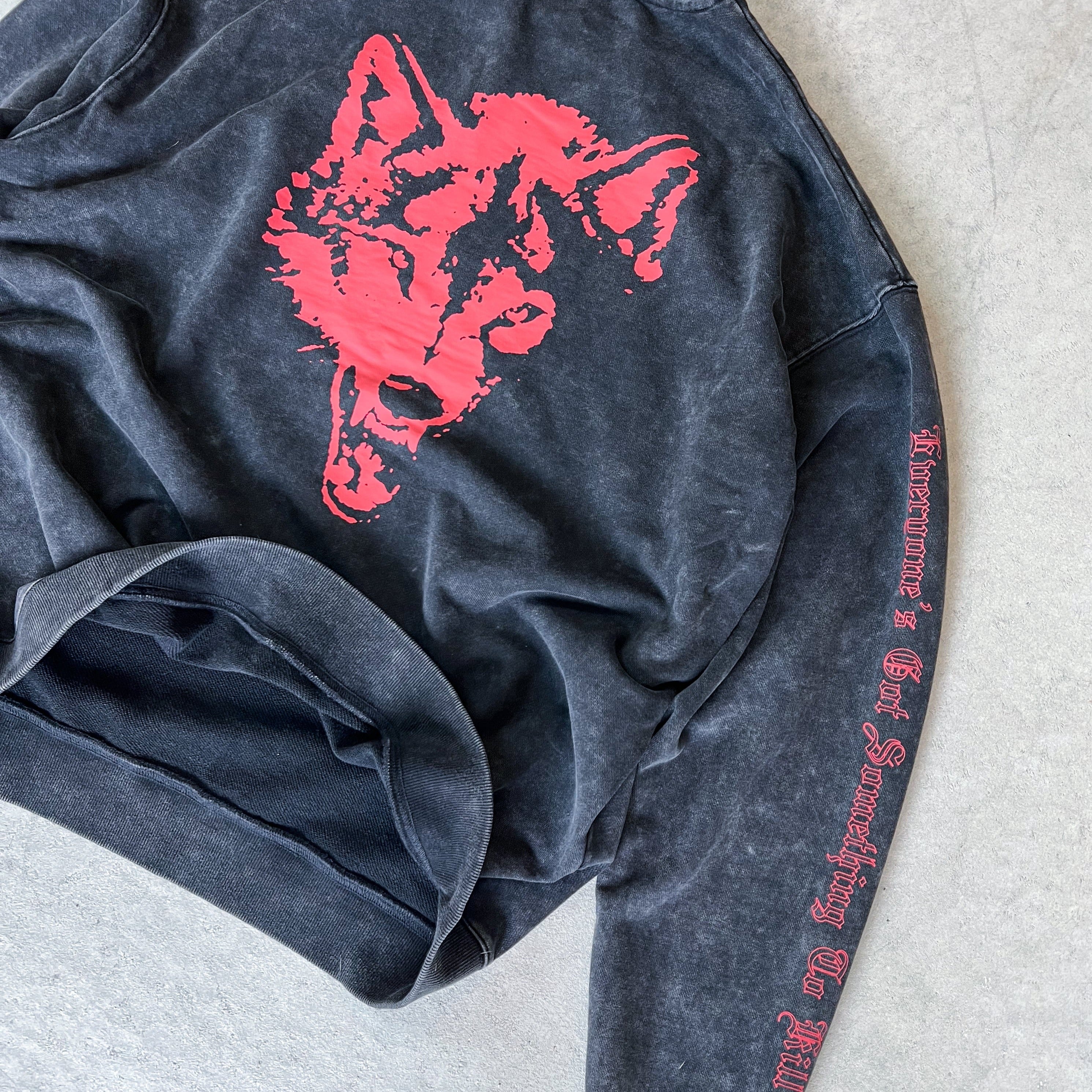 HEAVYWEIGHT LUX LONE WOLF CREW NECK - BLACK / RED