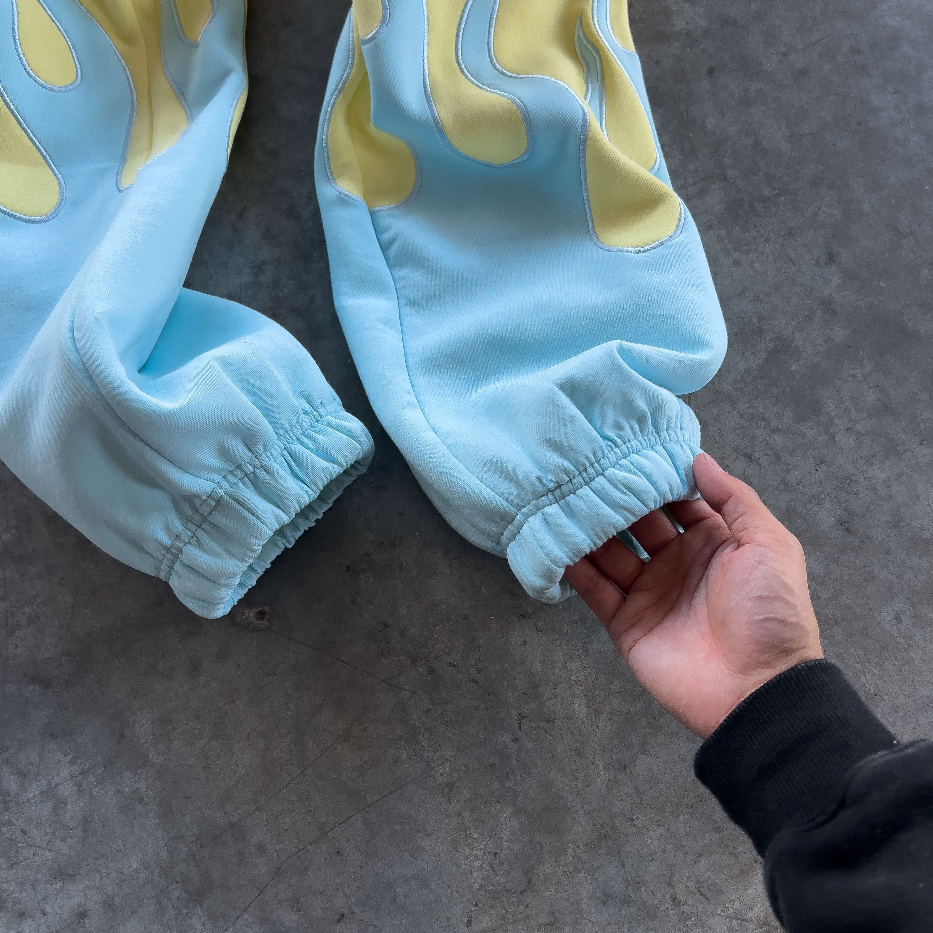 PREMIUM HEATER SWEATS - YELLOW / BLUE