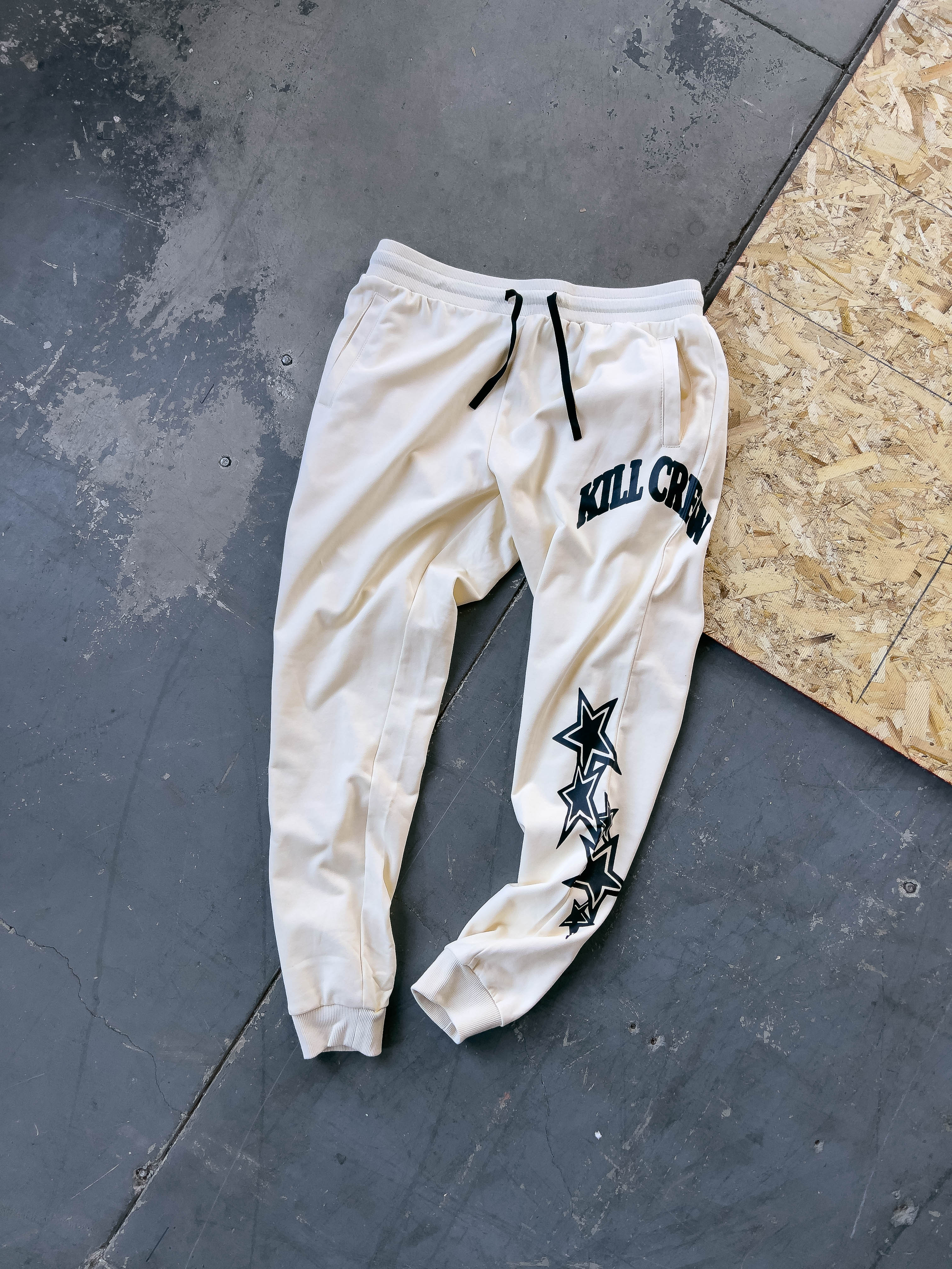 STAR BOY JOGGERS - CREAM / BLACK