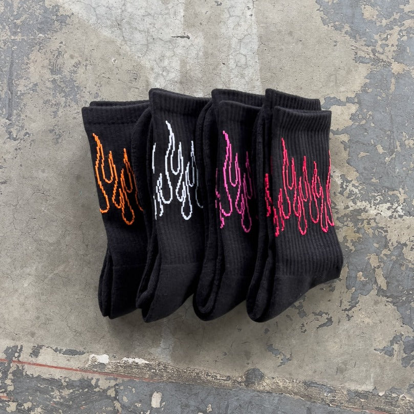 FLAME HIGH SOCKS - BLACK / ORANGE