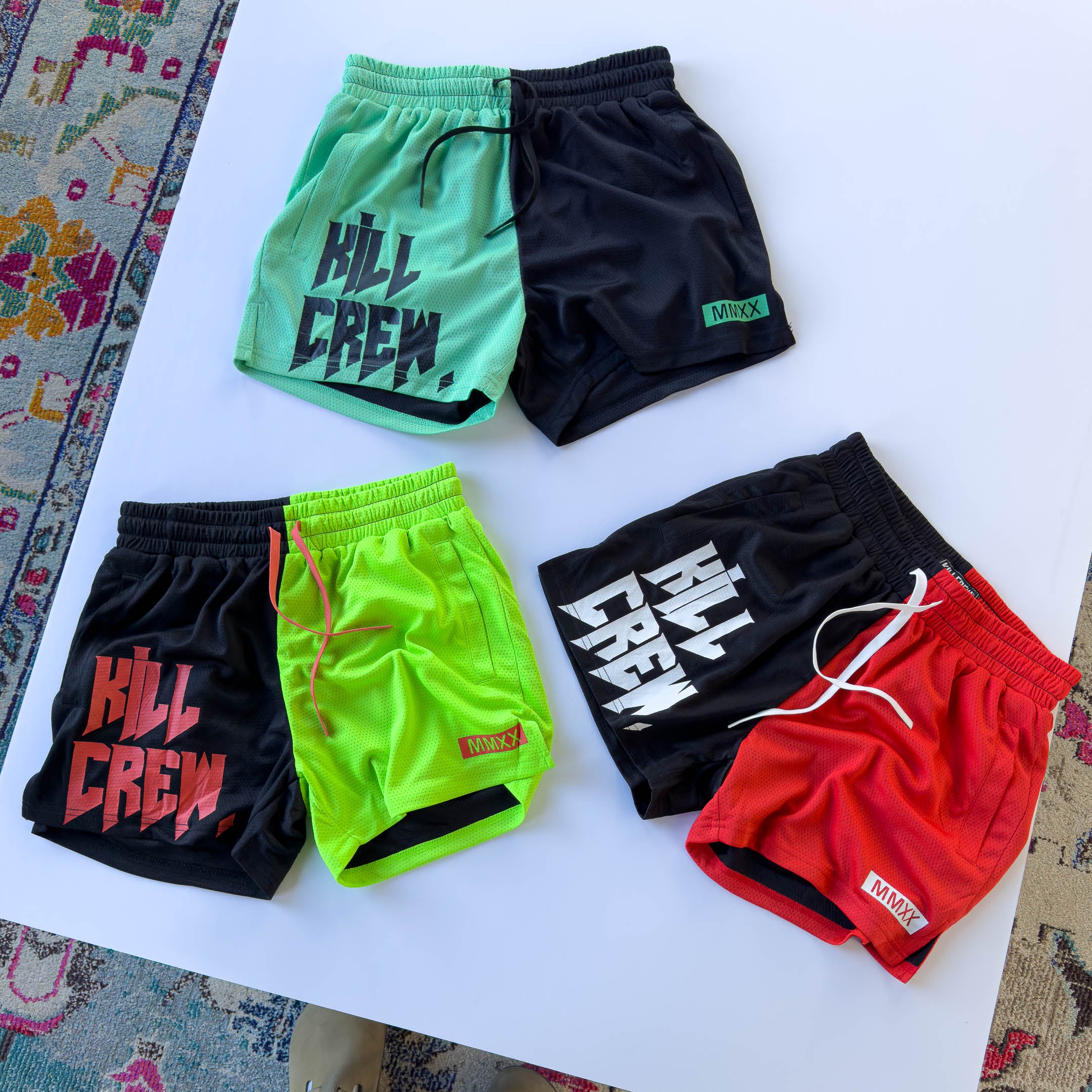 MUAY THAI SHORTS (MID THIGH CUT) 2 TONE - BLACK / GREEN