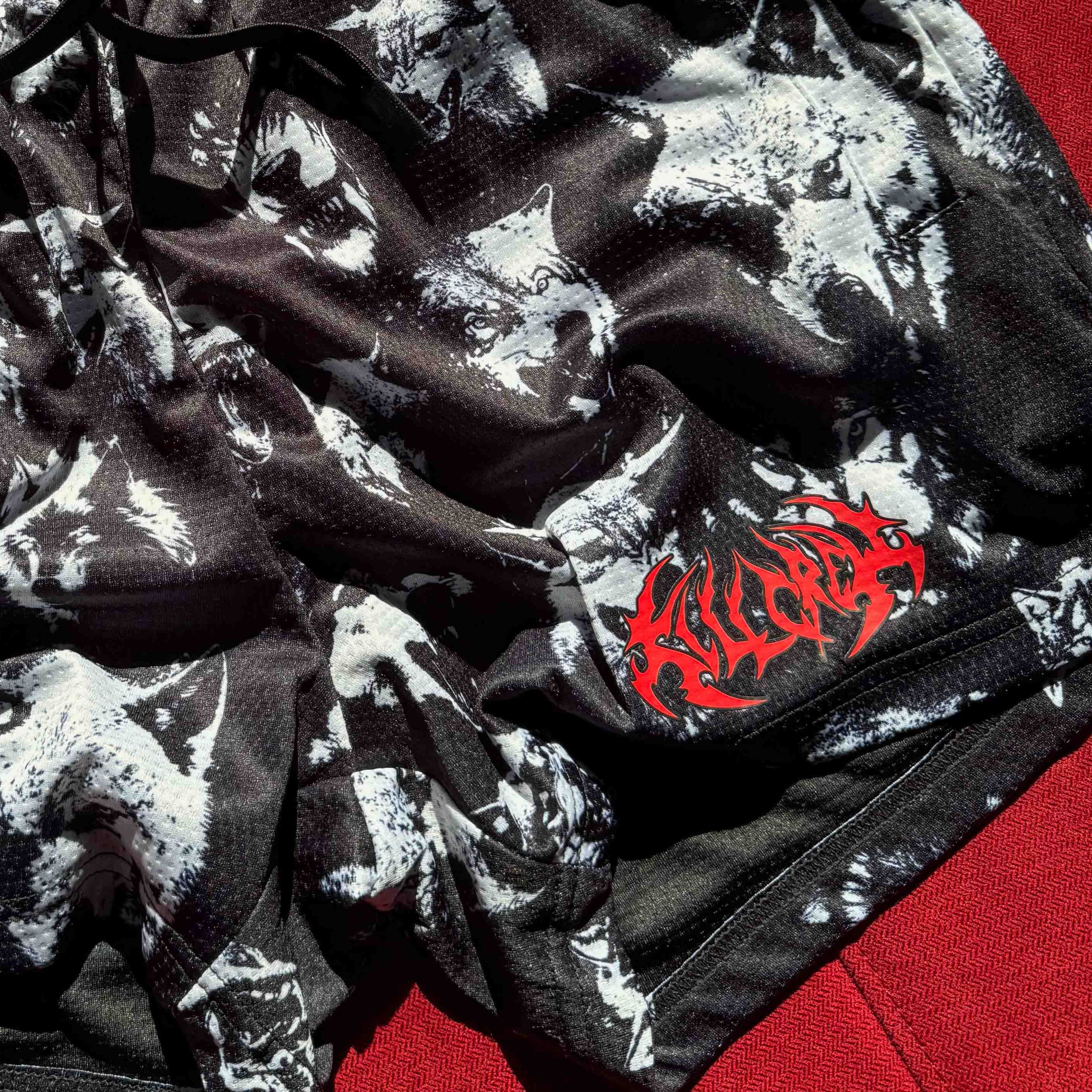 WOLVES MUAY THAI SHORTS (MID THIGH CUT) - BLACK