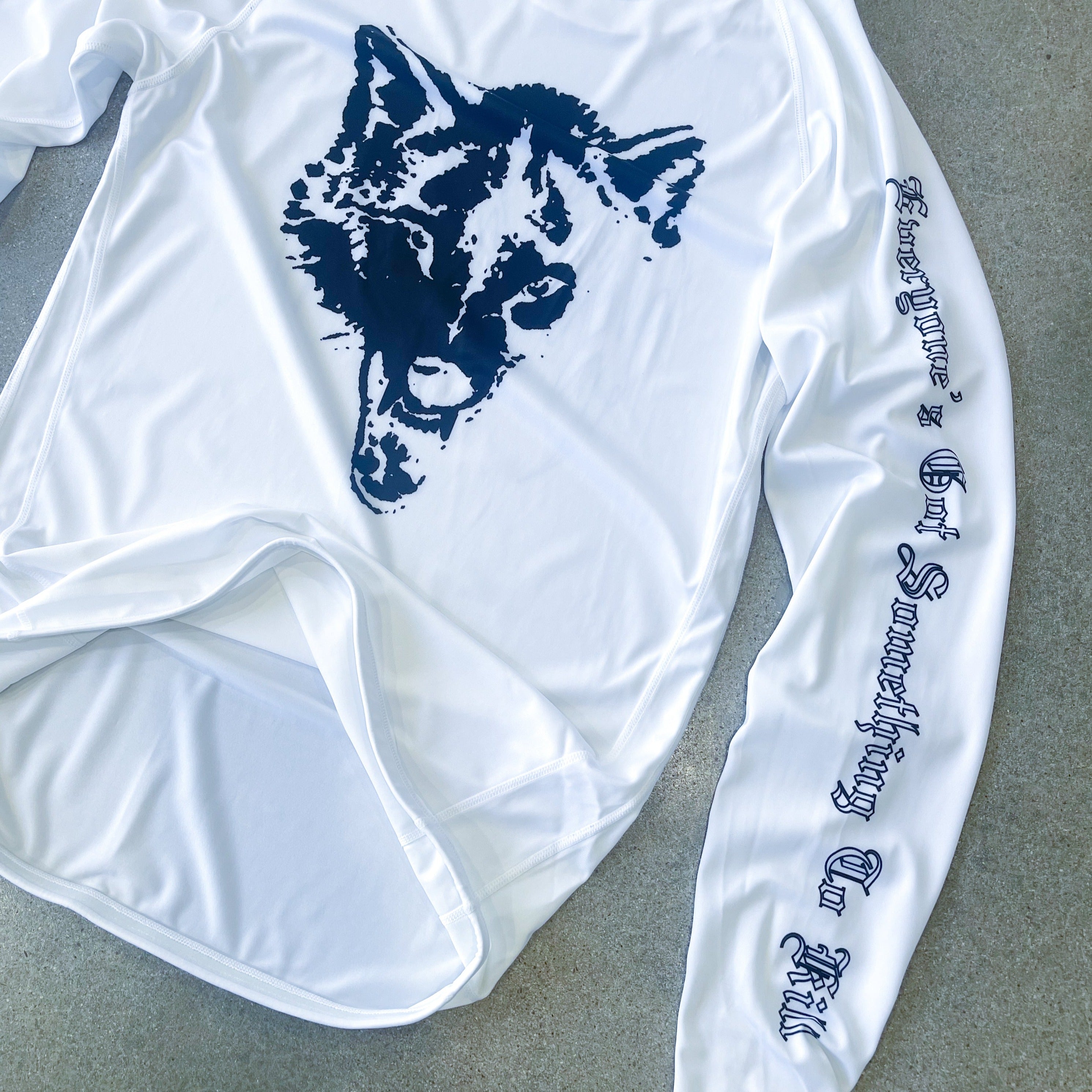 LONE WOLF RASH GUARD - WHITE