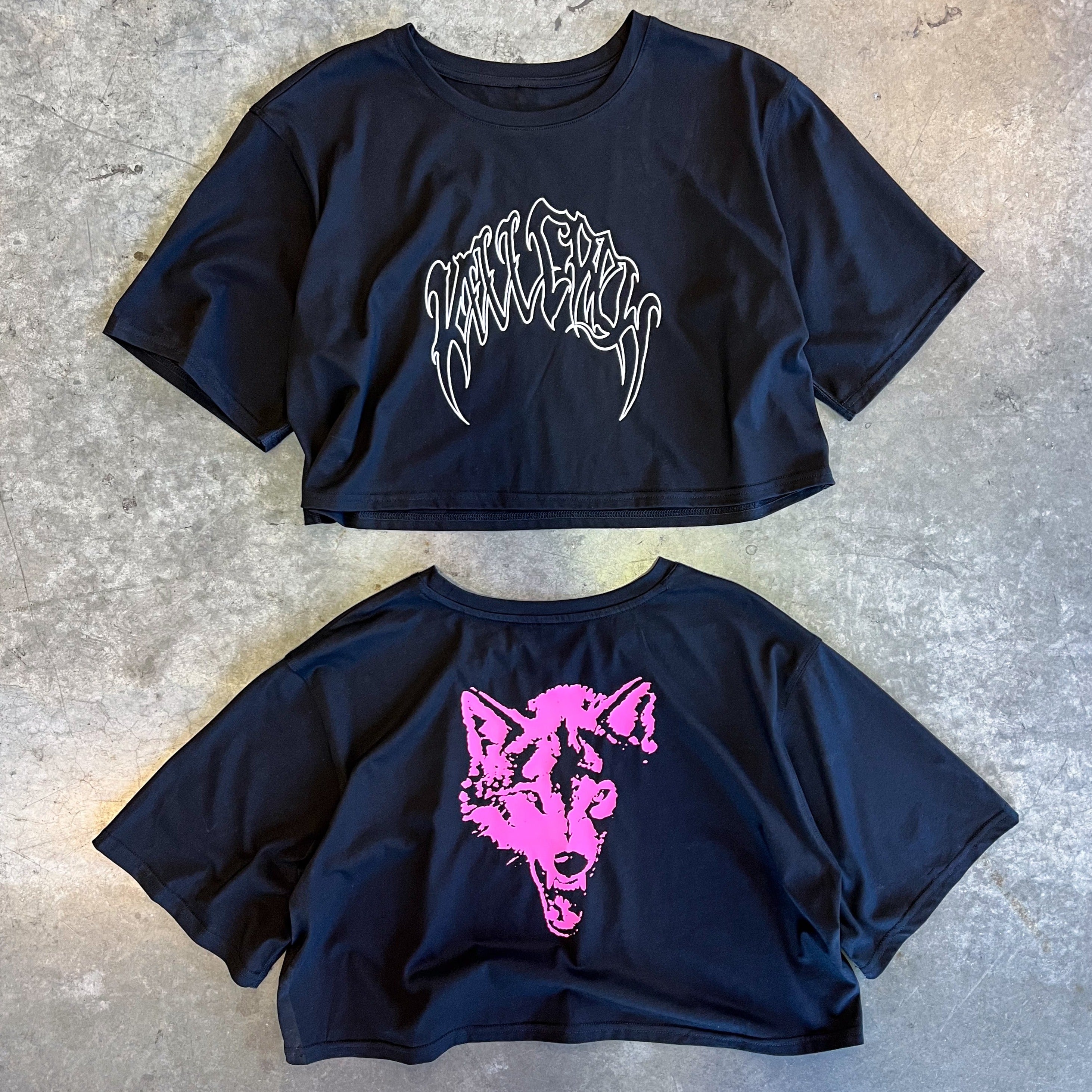 WOLF CROP TOP - BLACK / WHITE