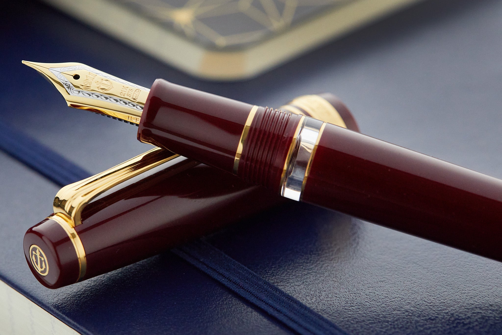 Sailor Pro Gear Realo Fountain Pen - Maroon/Gold