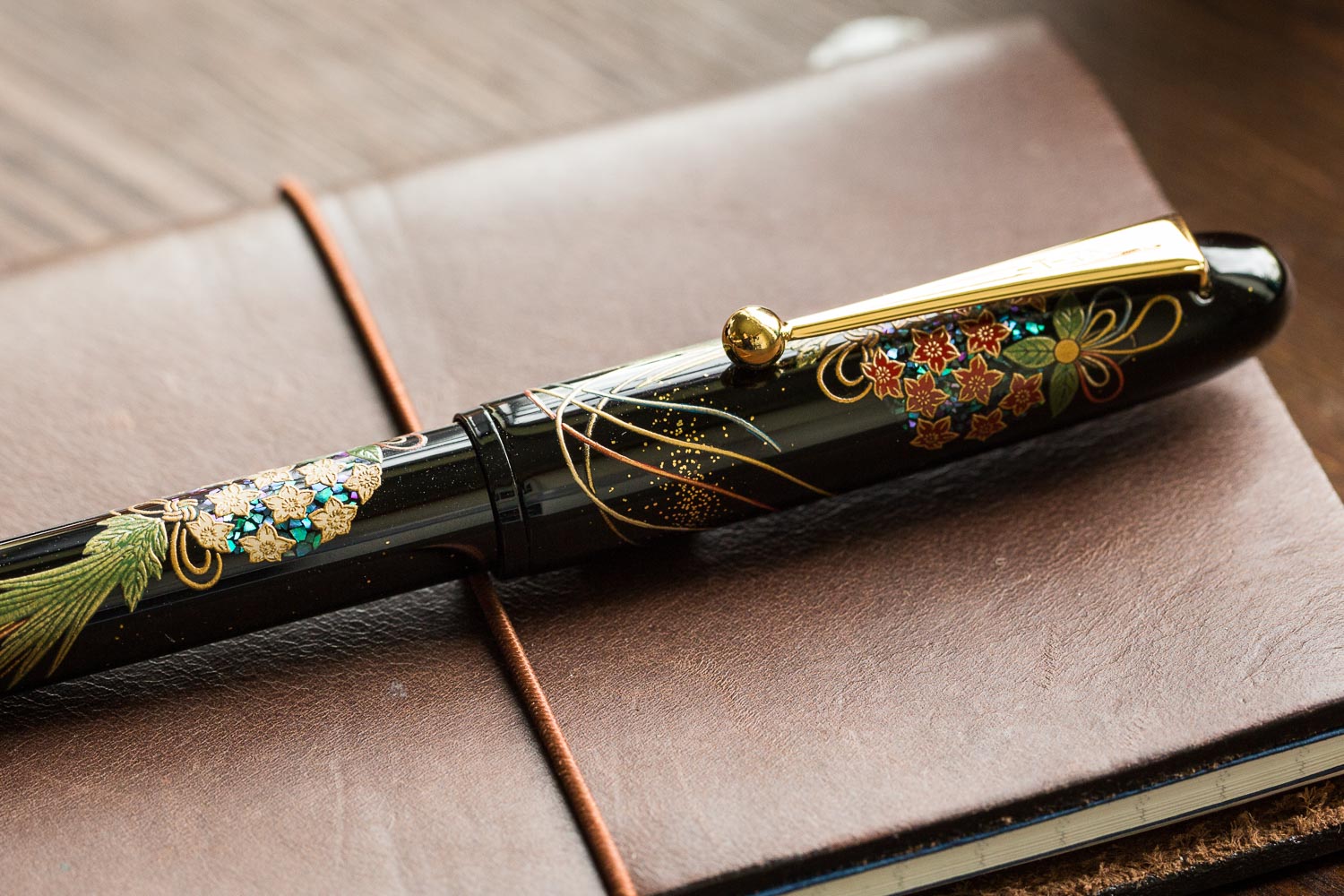 Namiki Yukari Maki-e Fountain Pen - Herb Decoration