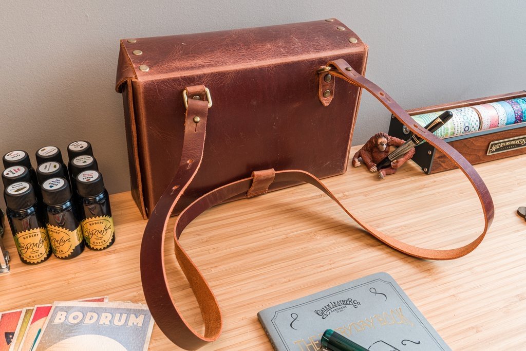 Galen Leather Writer's Medic Bag - Crazy Horse Tan