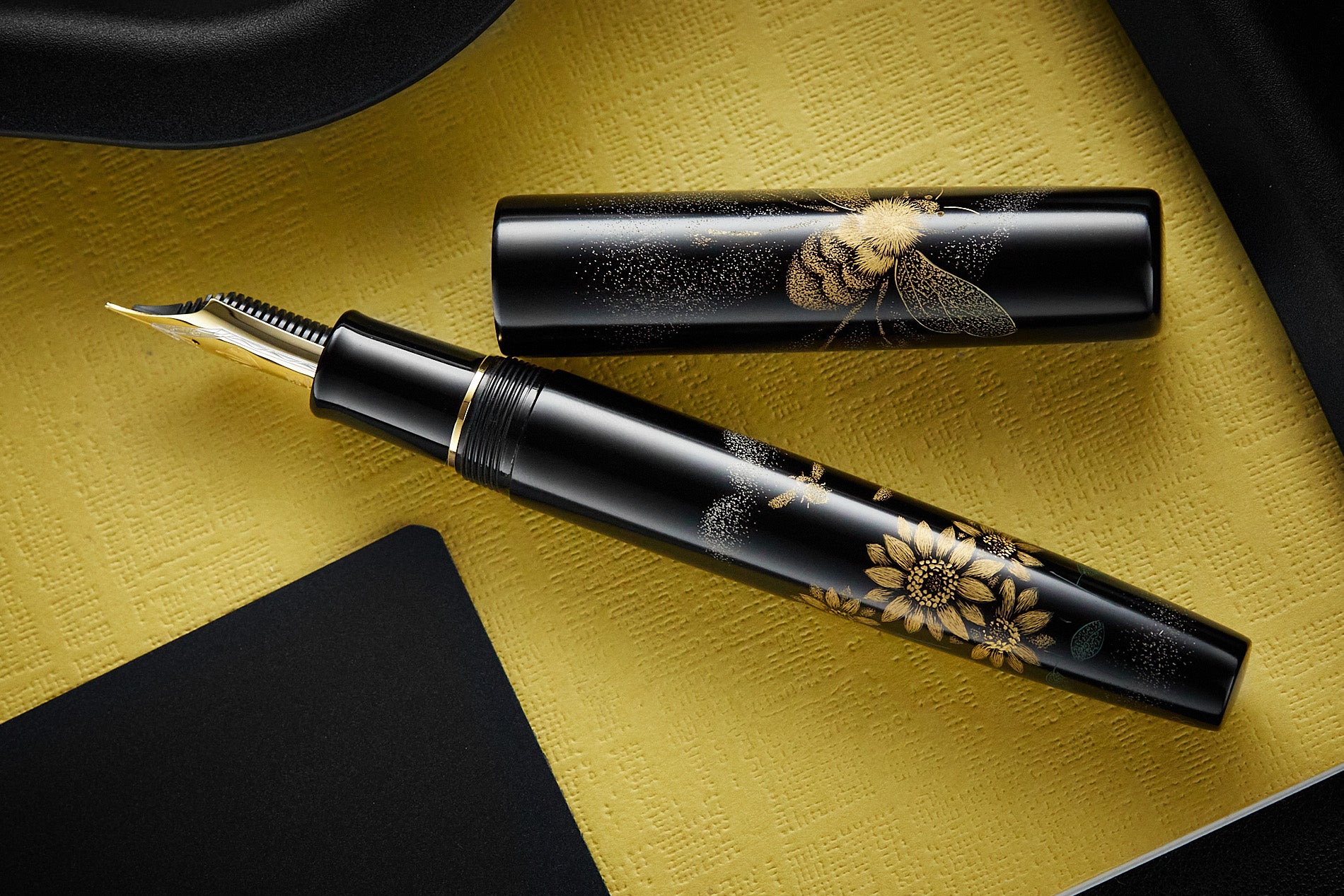 Sailor Chinkin Bumblebee Fountain Pen (Limited Edition)