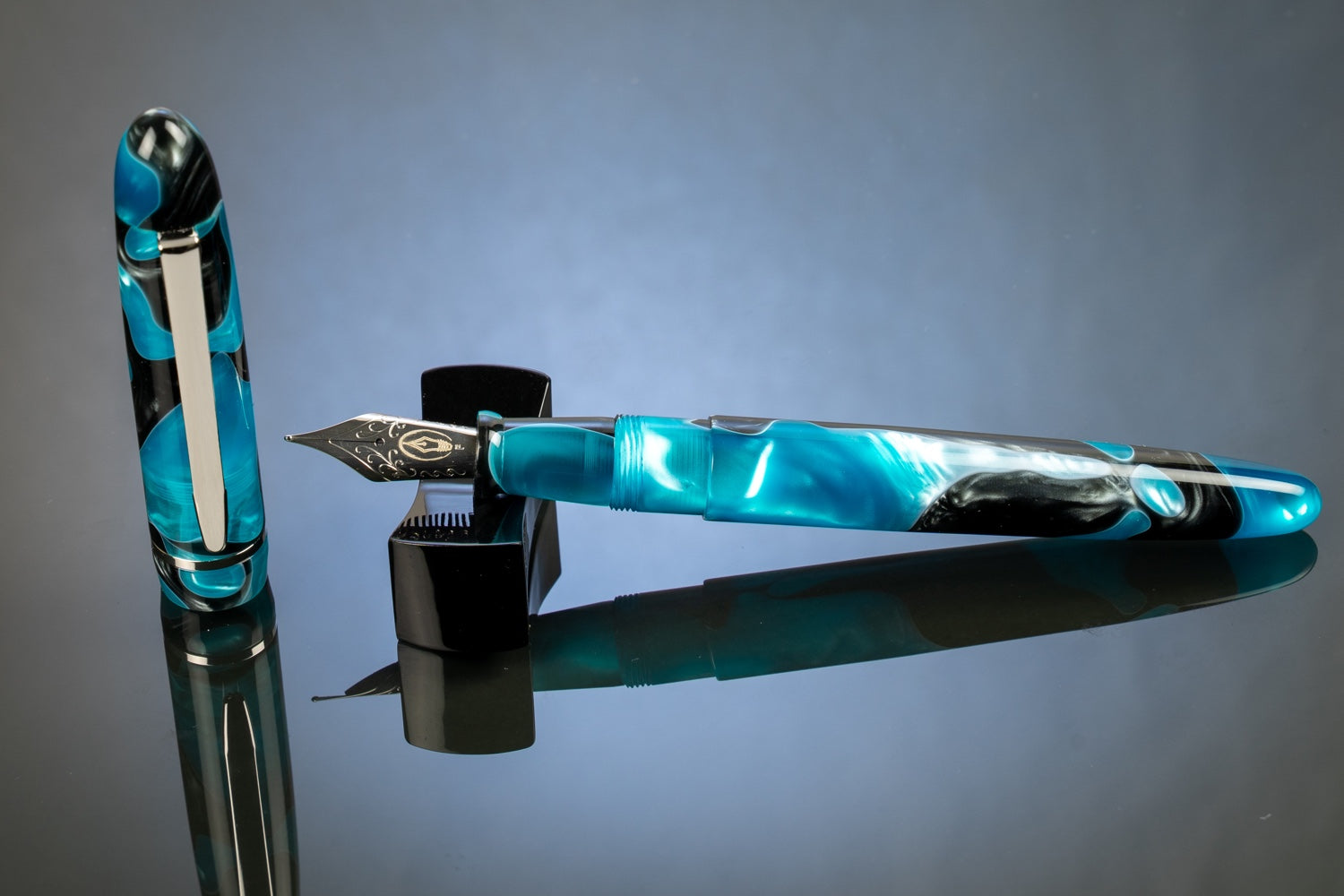 Edison Menlo Fountain Pen - Blue Grotto