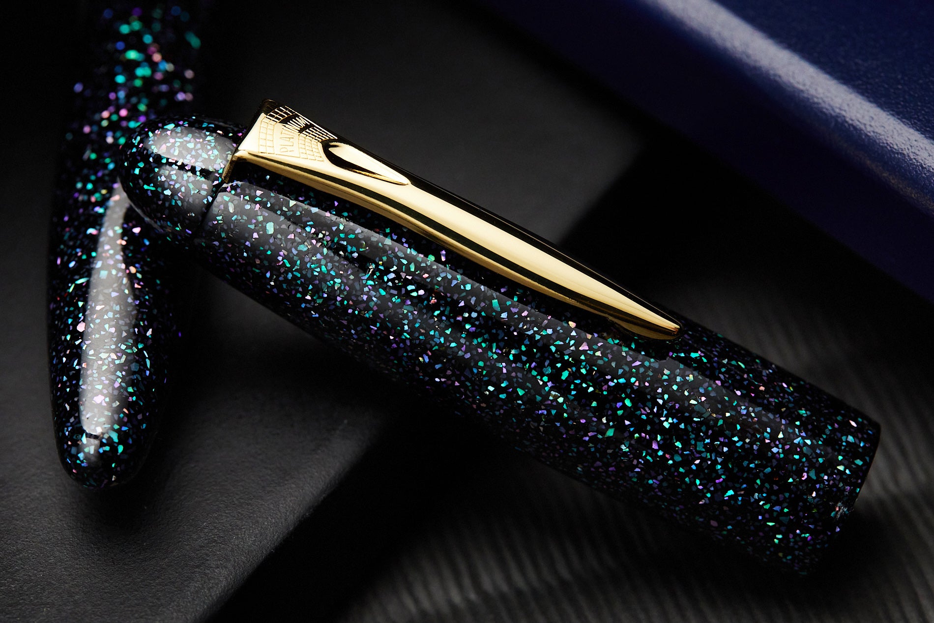 Platinum Izumo Fountain Pen - Raden Galaxy