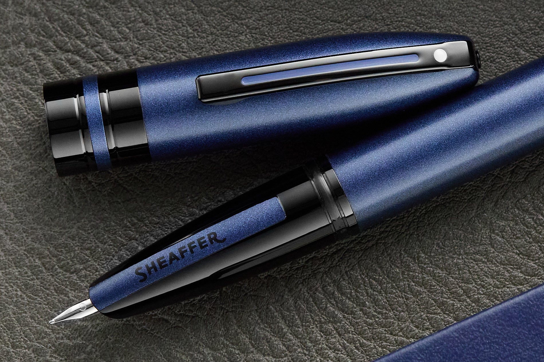 Sheaffer Icon Fountain Pen - Blue/Black