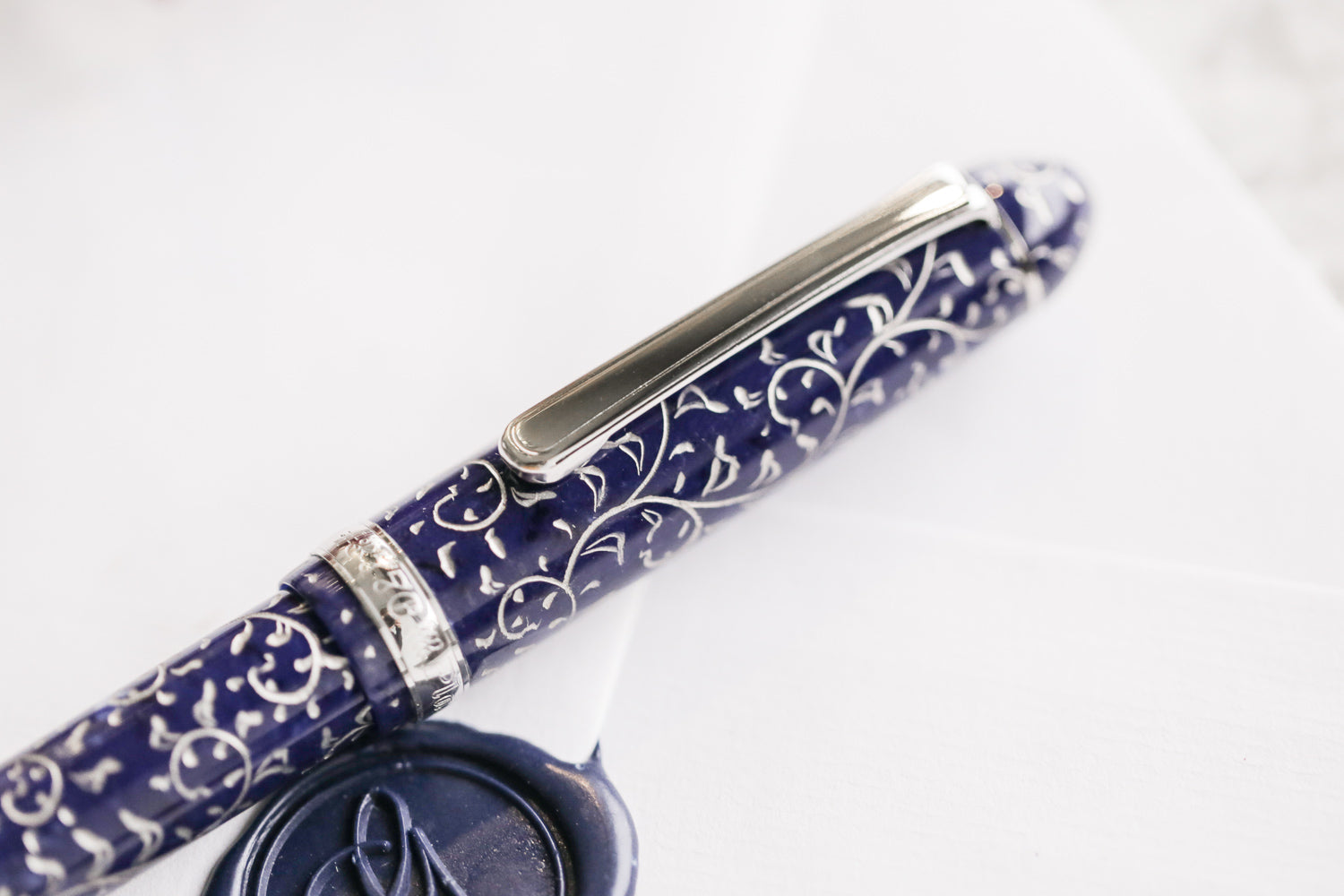 Platinum #3776 Celluloid Fountain Pen - Karakusa