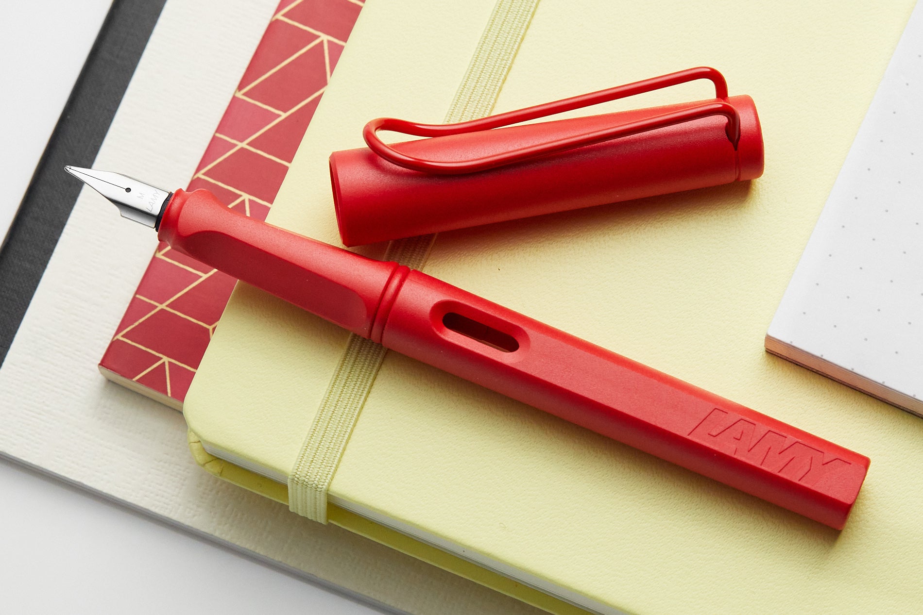 LAMY safari Fountain Pen - strawberry (Special Edition)