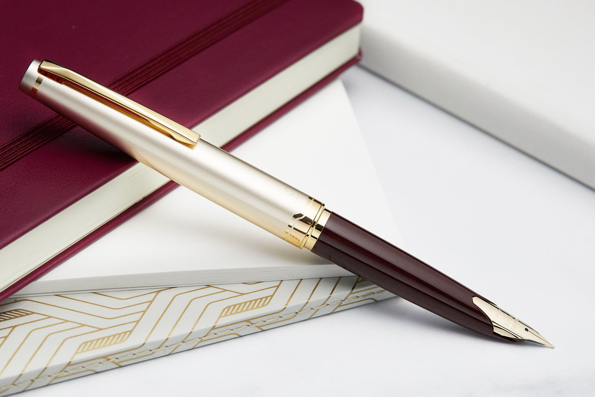 (Bottom Shelf) Pilot E95s Fountain Pen - Burgundy/Ivory