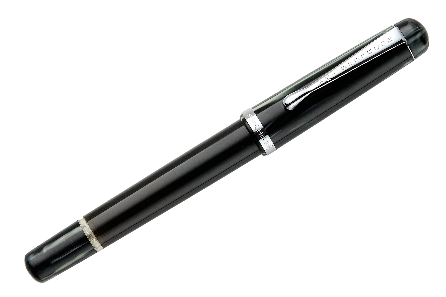 Noodler's Konrad Flex Fountain Pen - Ivory Darkness