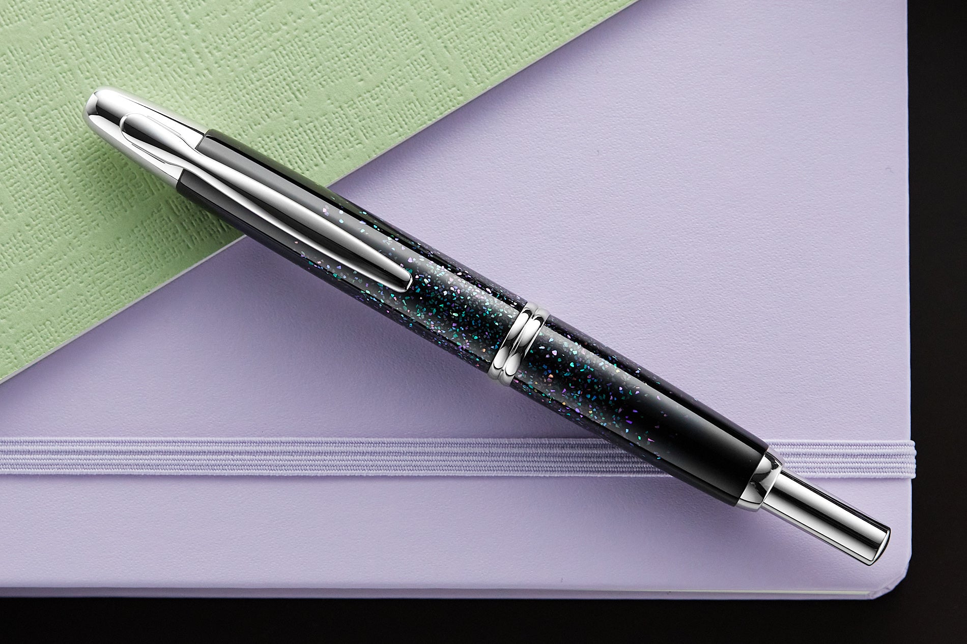 Pilot Vanishing Point Fountain Pen - Raden Galaxy