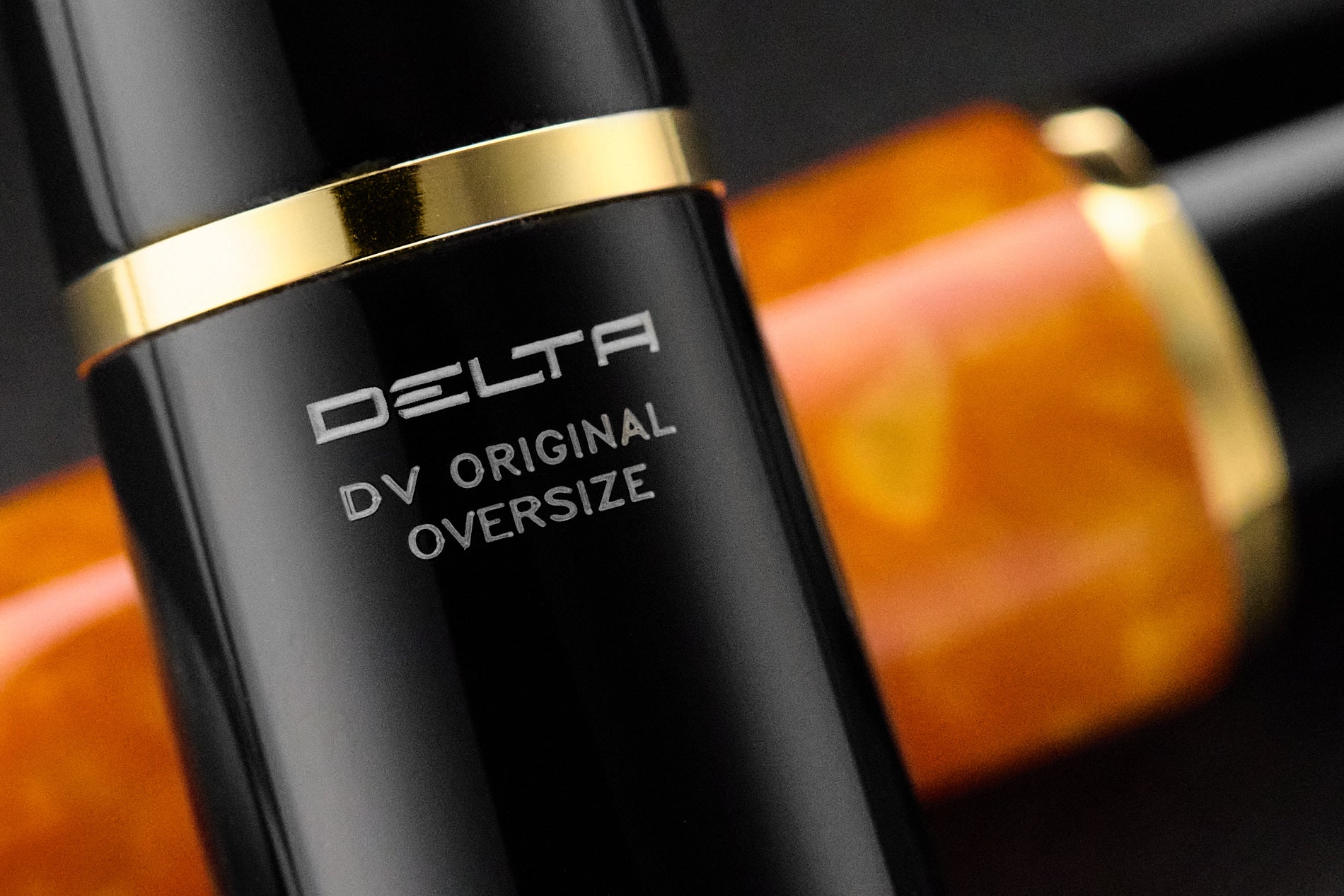 Delta DV Original Oversize Fountain Pen - Original