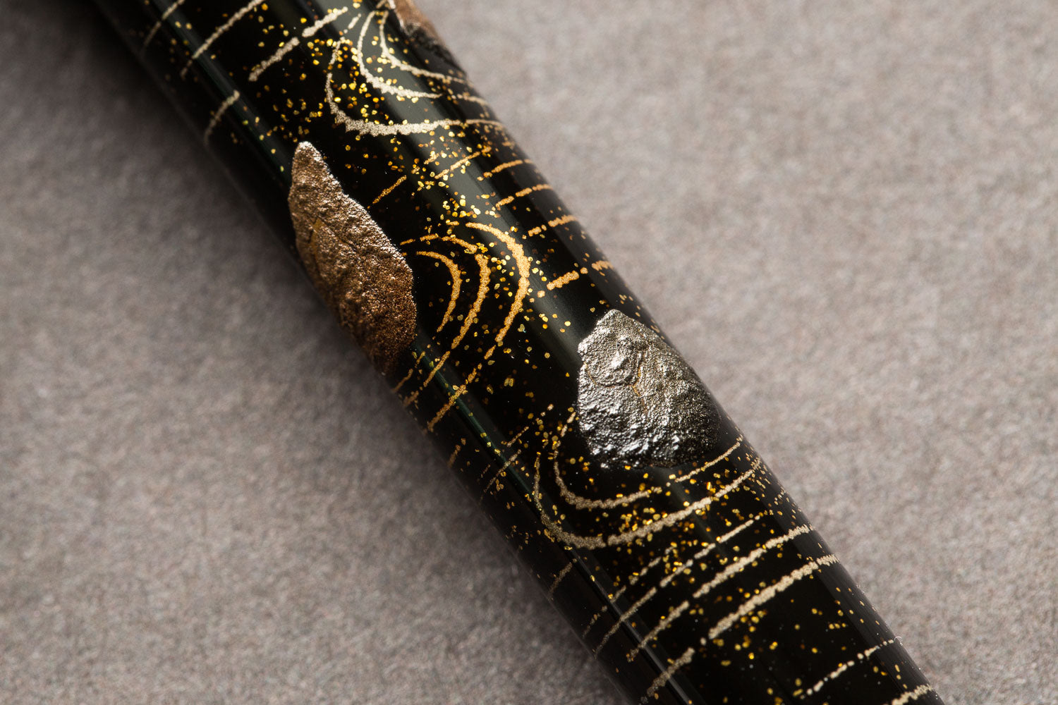 Namiki Yukari Maki-e Fountain Pen - Rock Garden