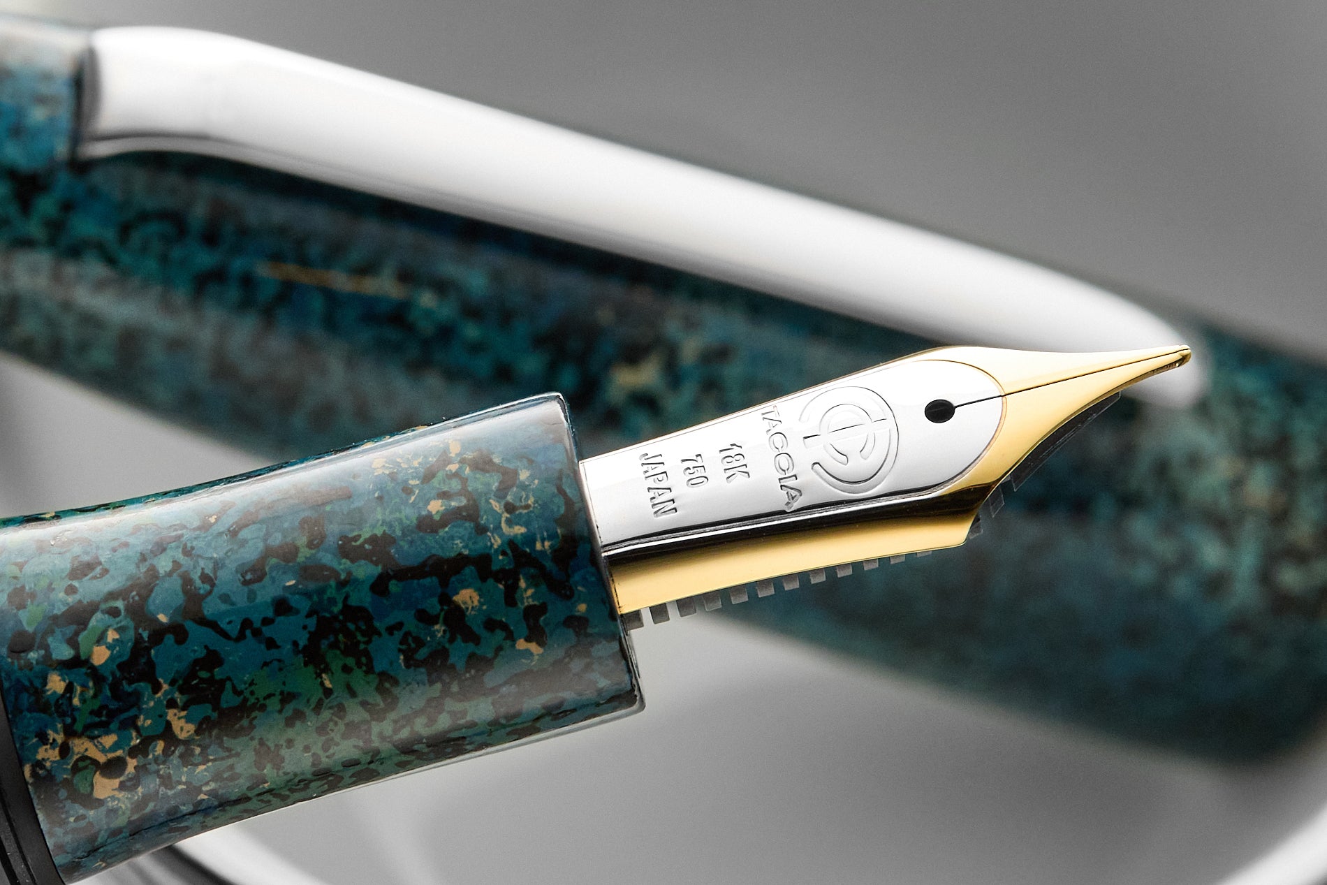 TACCIA Miyabi Fountain Pen - Wajima Azure Wave