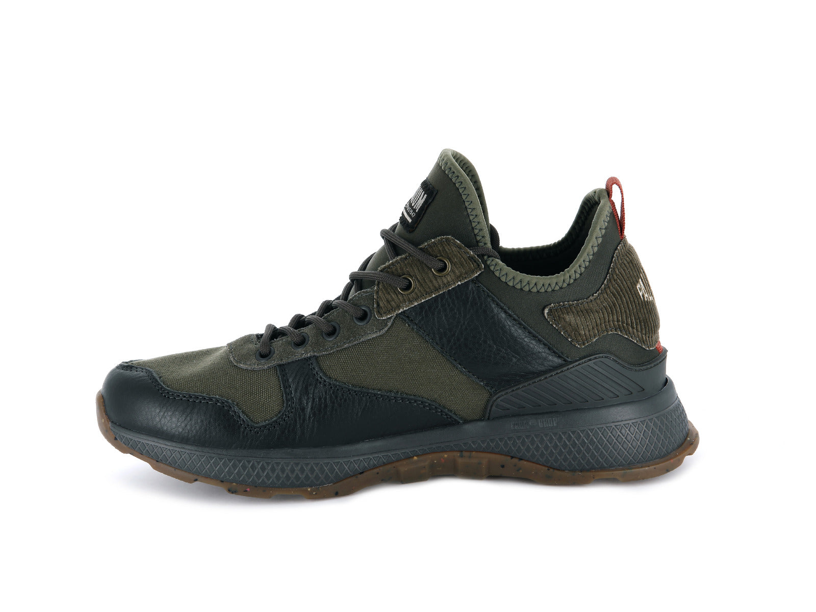 05682-321-M | AX_EON ARMY RUNNER | BELUGA/OLIVE NIGHT/KHAKI