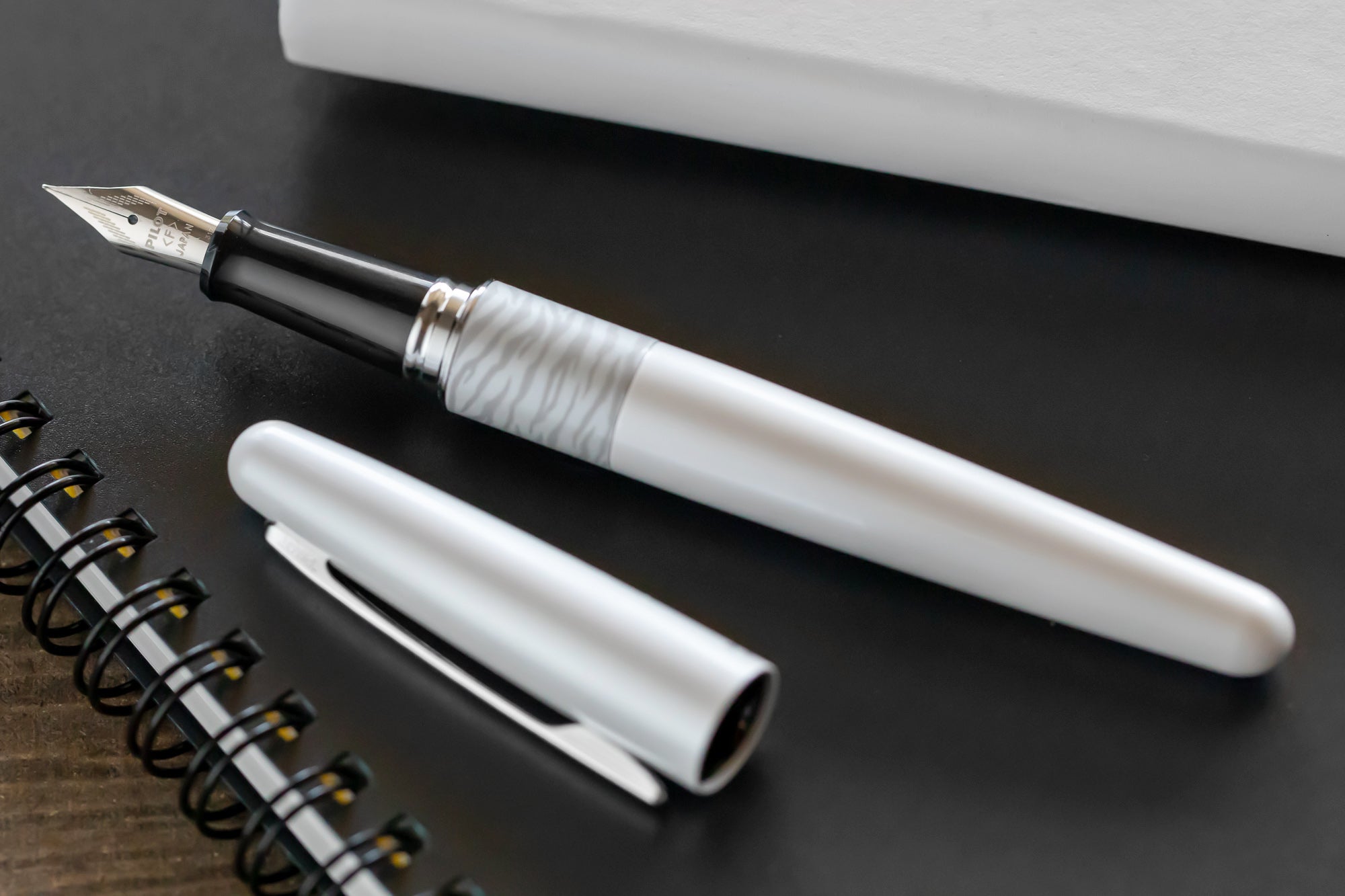 Pilot Metropolitan Fountain Pen - White Tiger