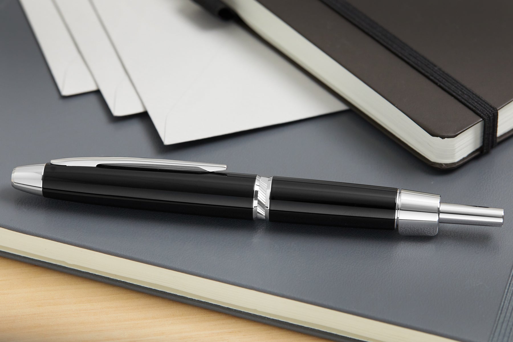 Pilot Vanishing Point LS Fountain Pen - Black/Rhodium