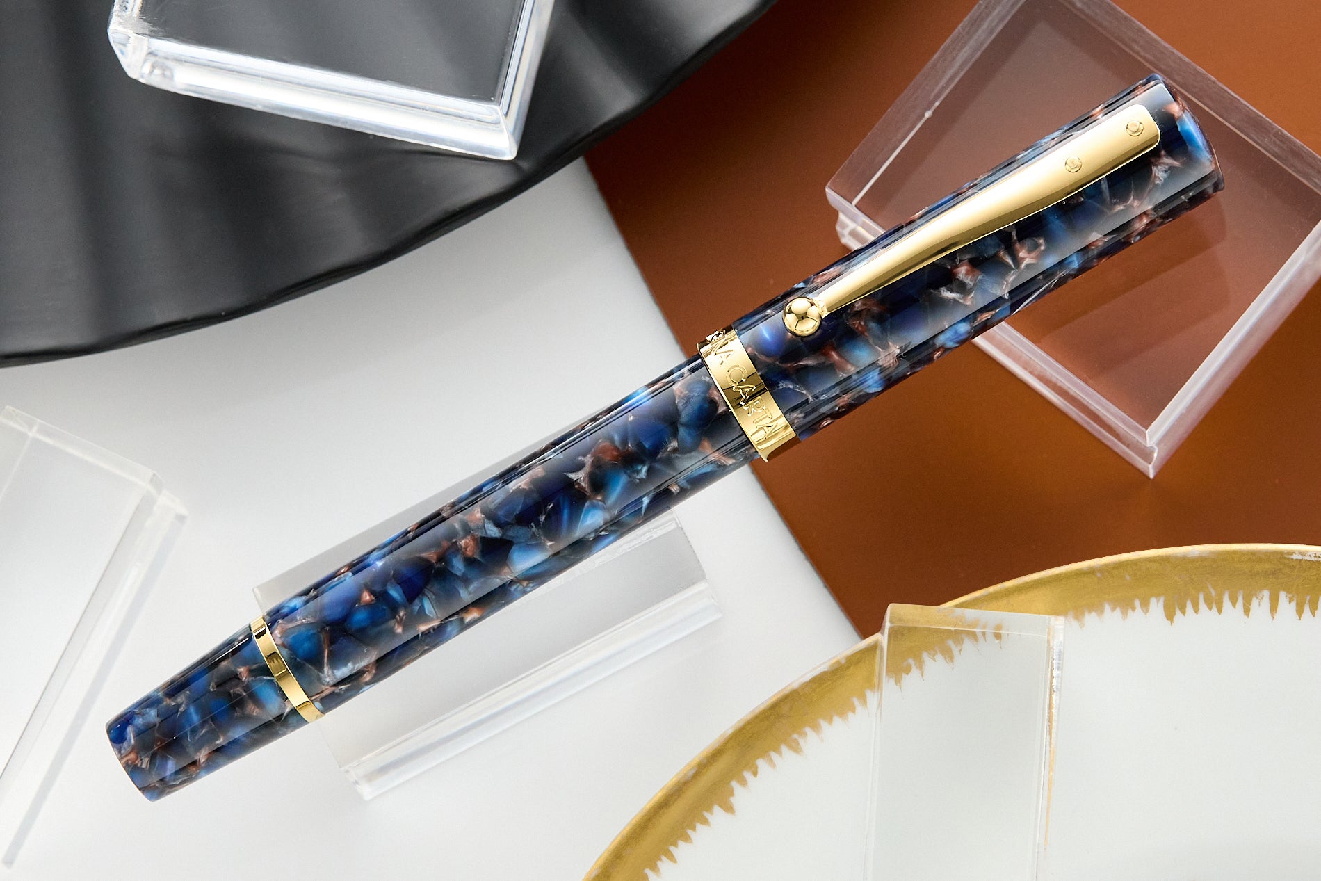 Magna Carta Mag 600 Piston Fountain Pen - Golden Blue (Special Edition)