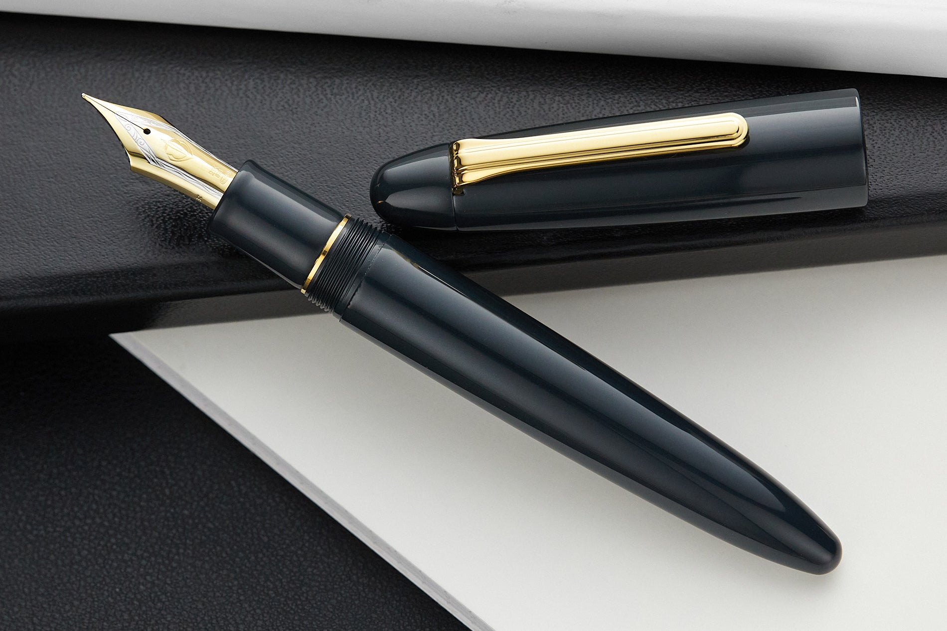 Sailor 1911 King of Pens Color Urushi Ebonite Fountain Pen - Dusk Blue