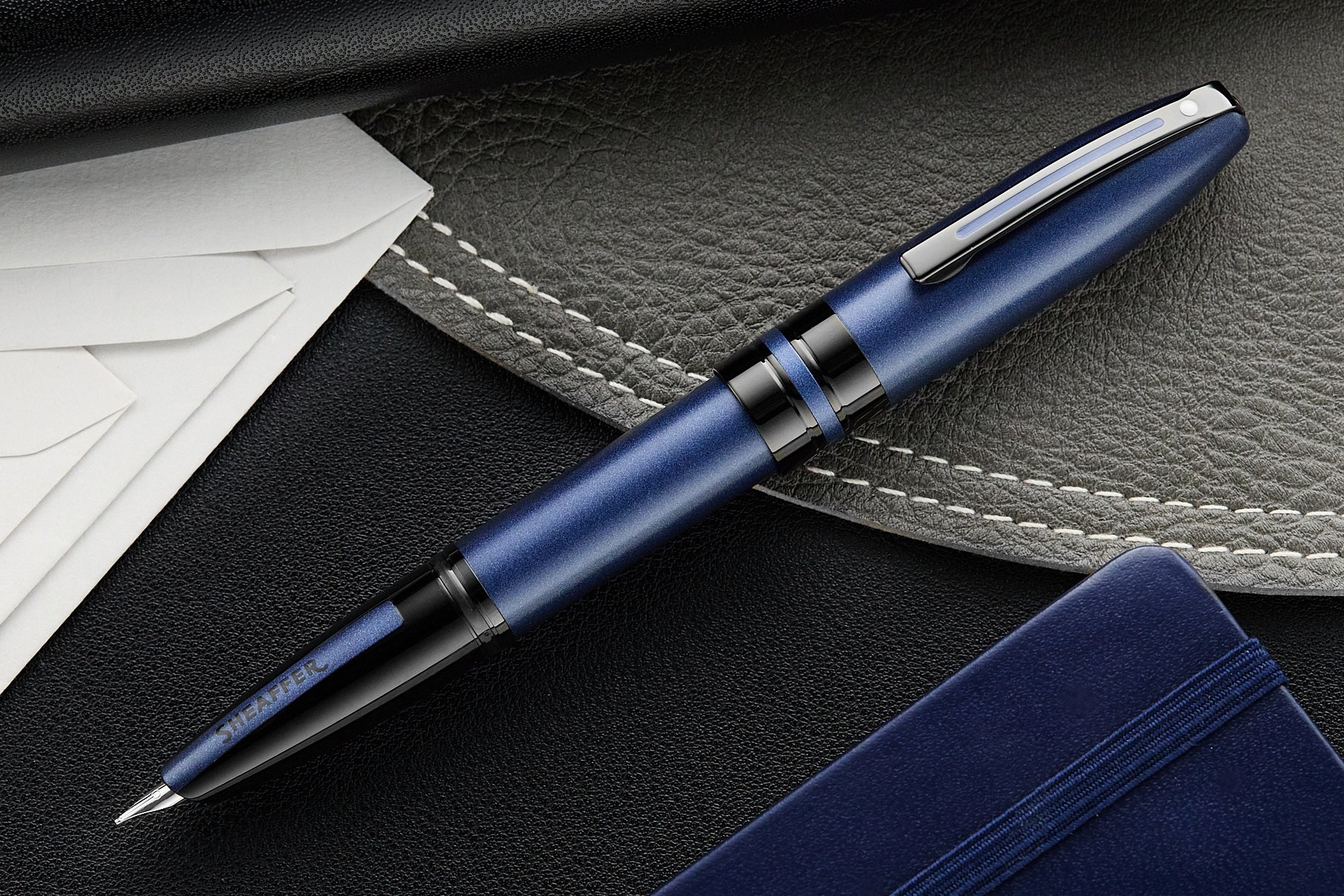 Sheaffer Icon Fountain Pen - Blue/Black