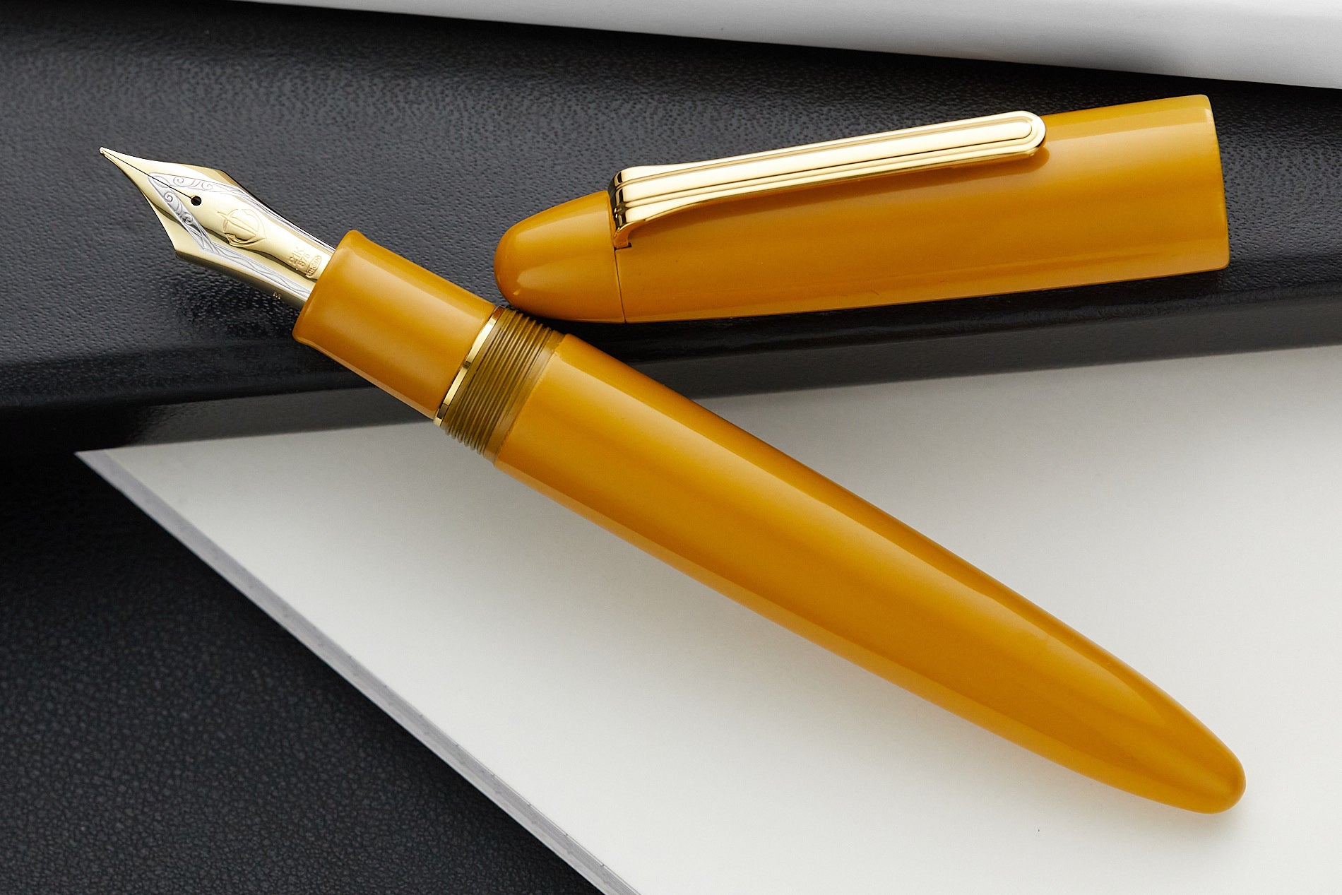 Sailor 1911 King of Pens Color Urushi Ebonite Fountain Pen - Sunflower