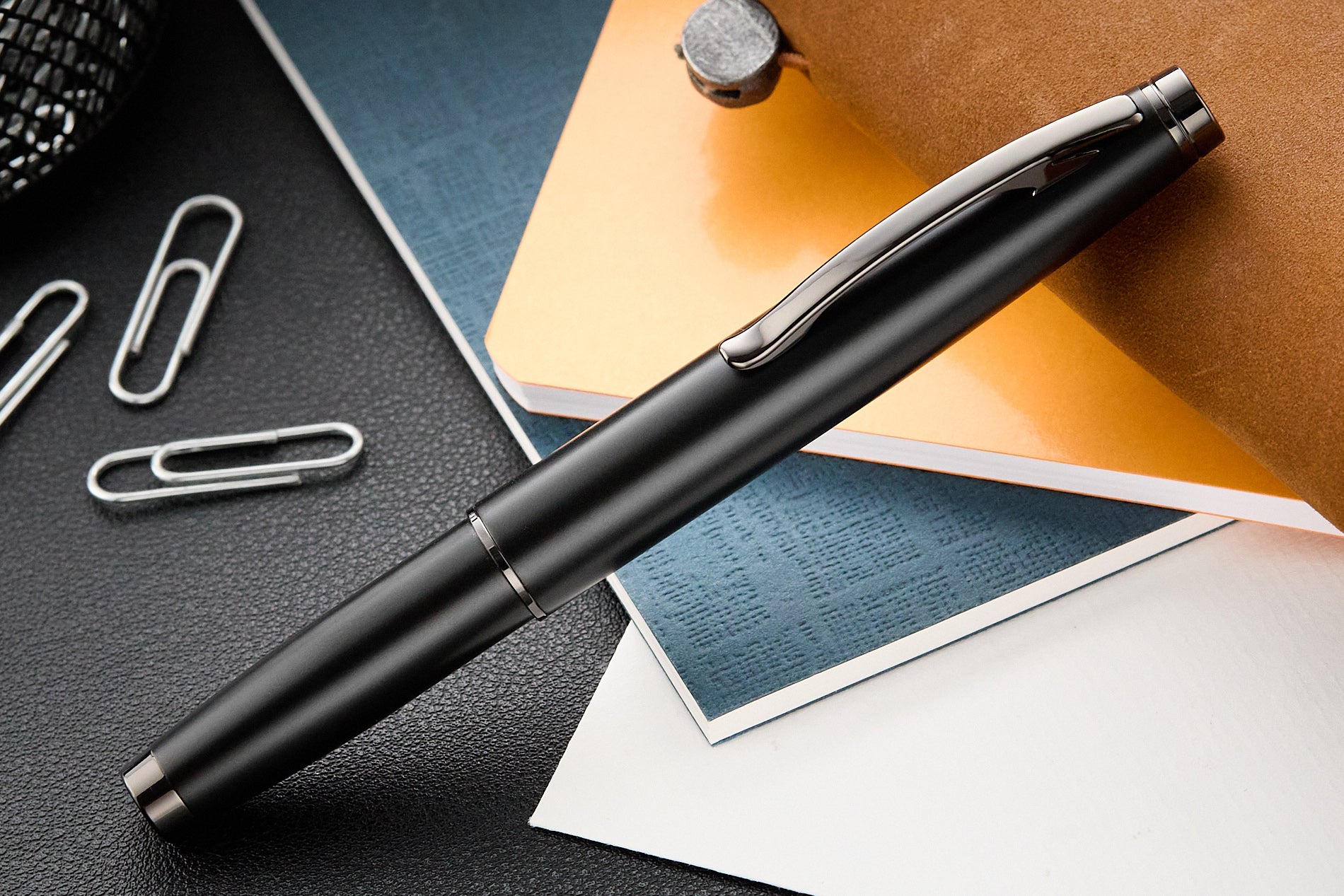 Monteverde Dakota Fountain Pen - Black Sky