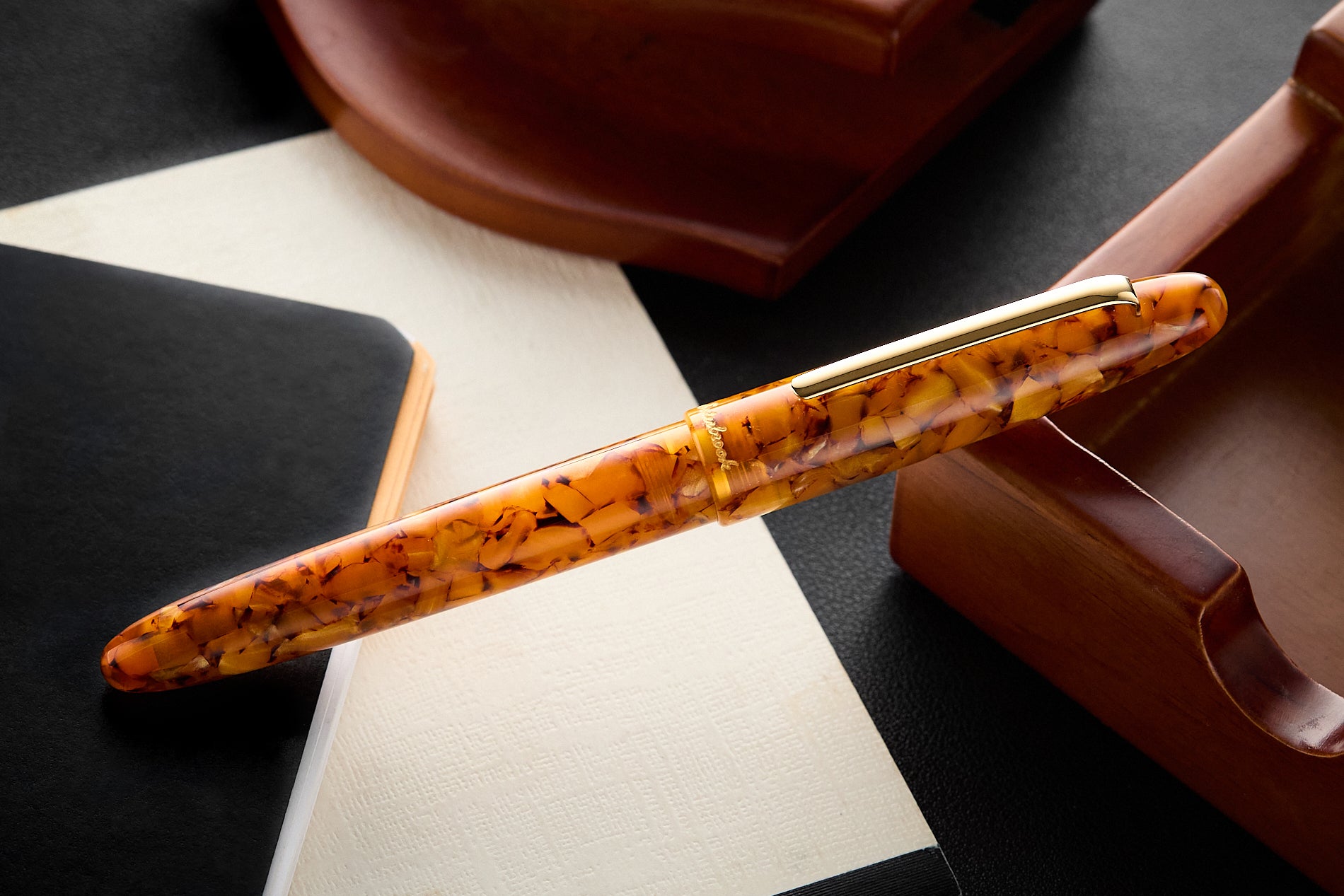 Esterbrook Estie Fountain Pen - Honeycomb/Gold