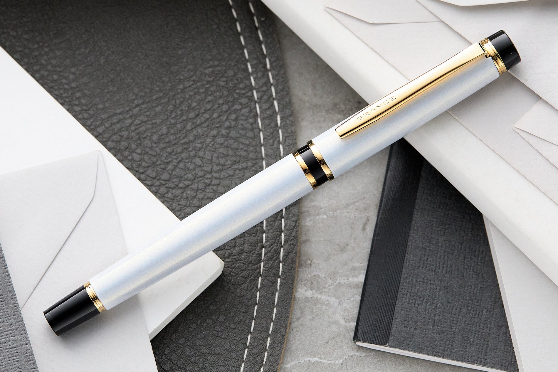 Pilot Grance Fountain Pen - Pearl White