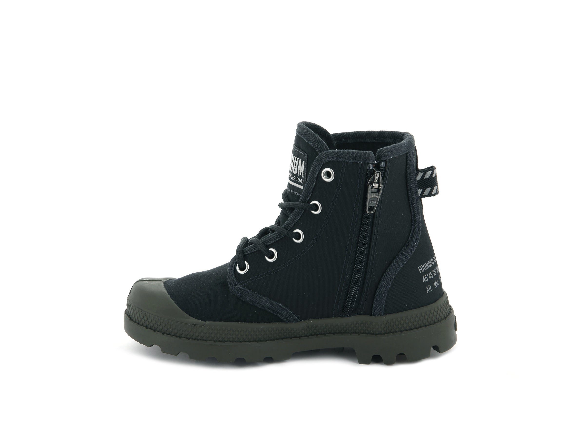 26034-009-M | PAMPA HI ZIP RFLTV | ANTHRACITE